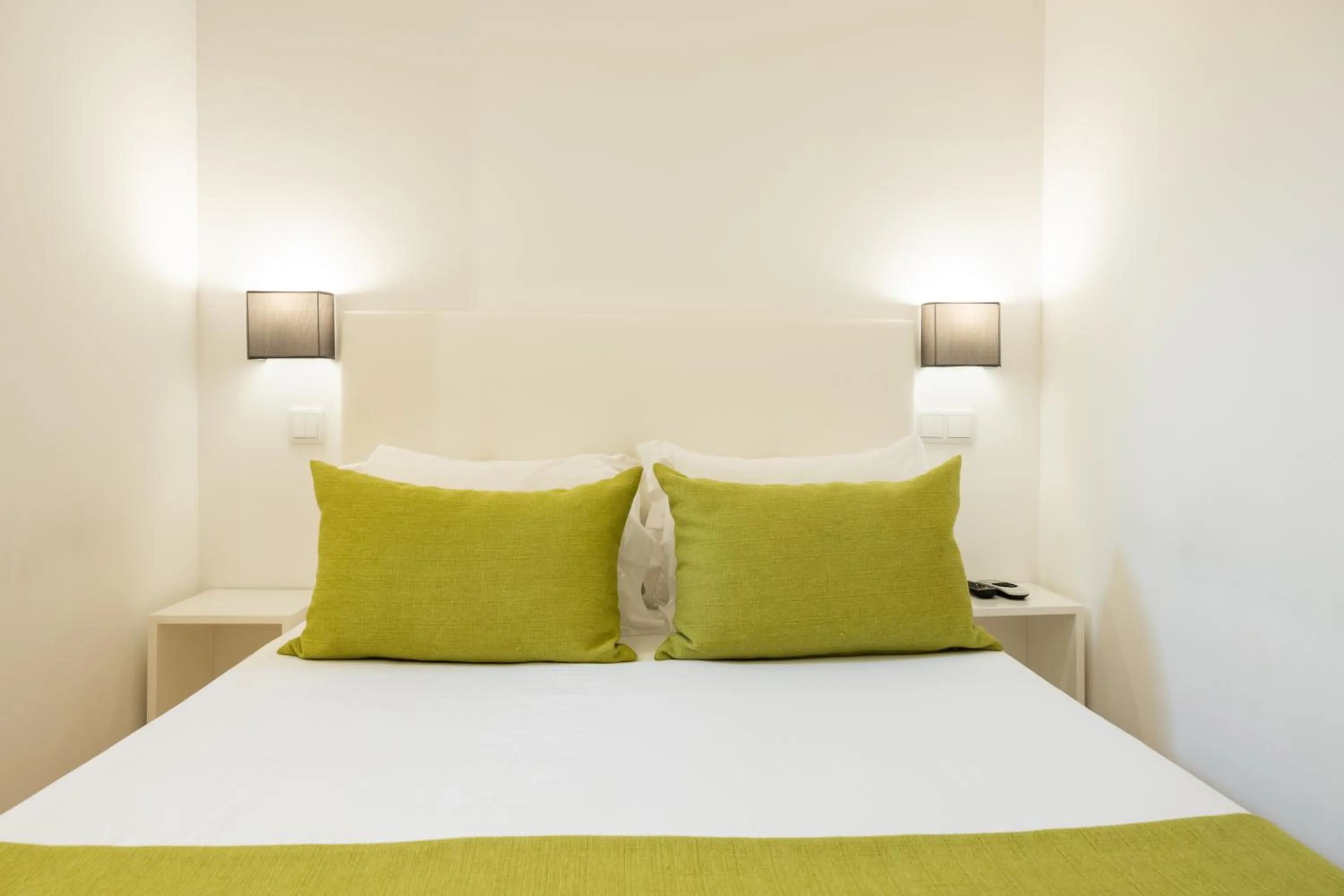 Bed in Mystay Porto Batalha