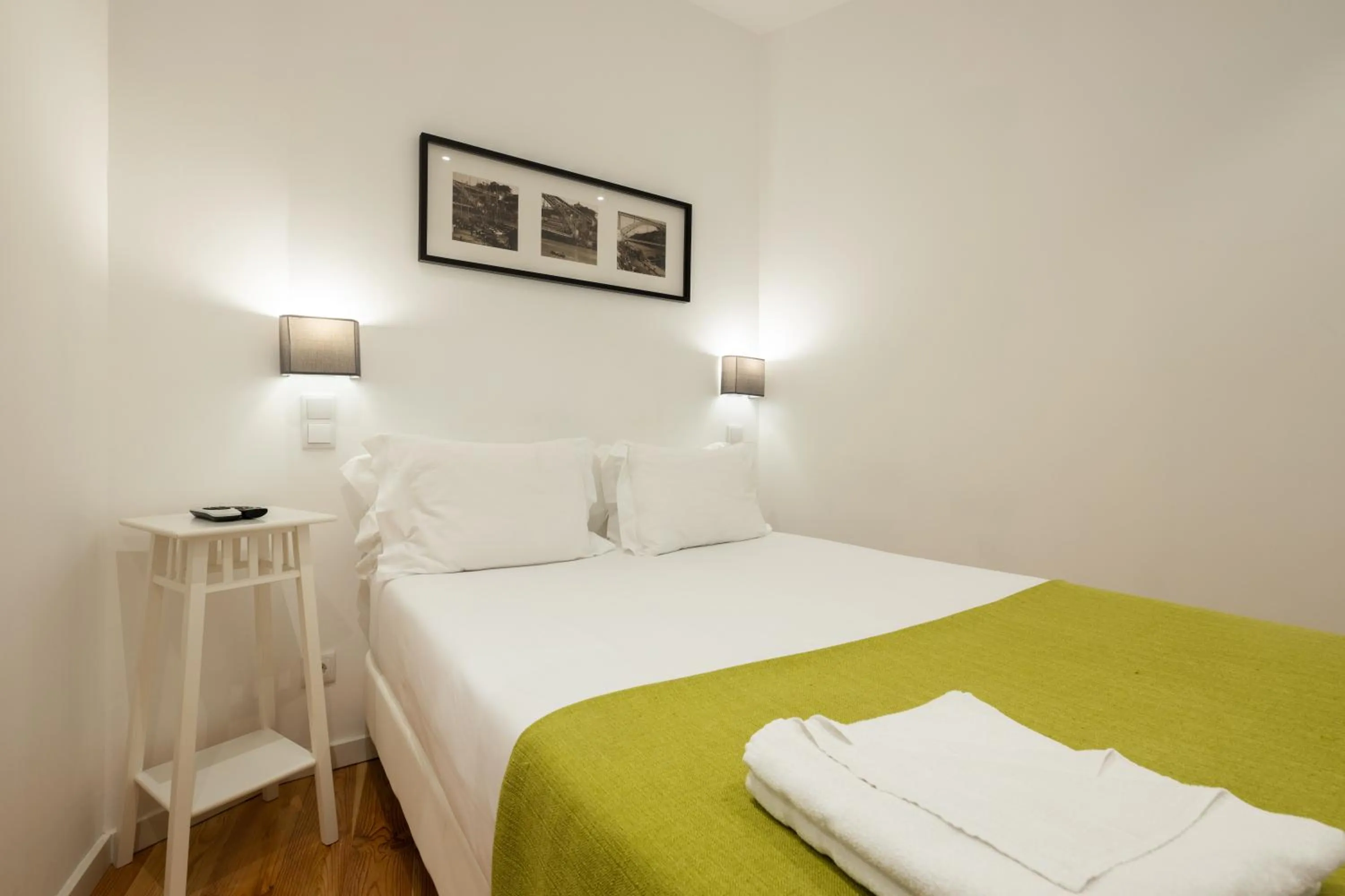 Bed in Mystay Porto Batalha