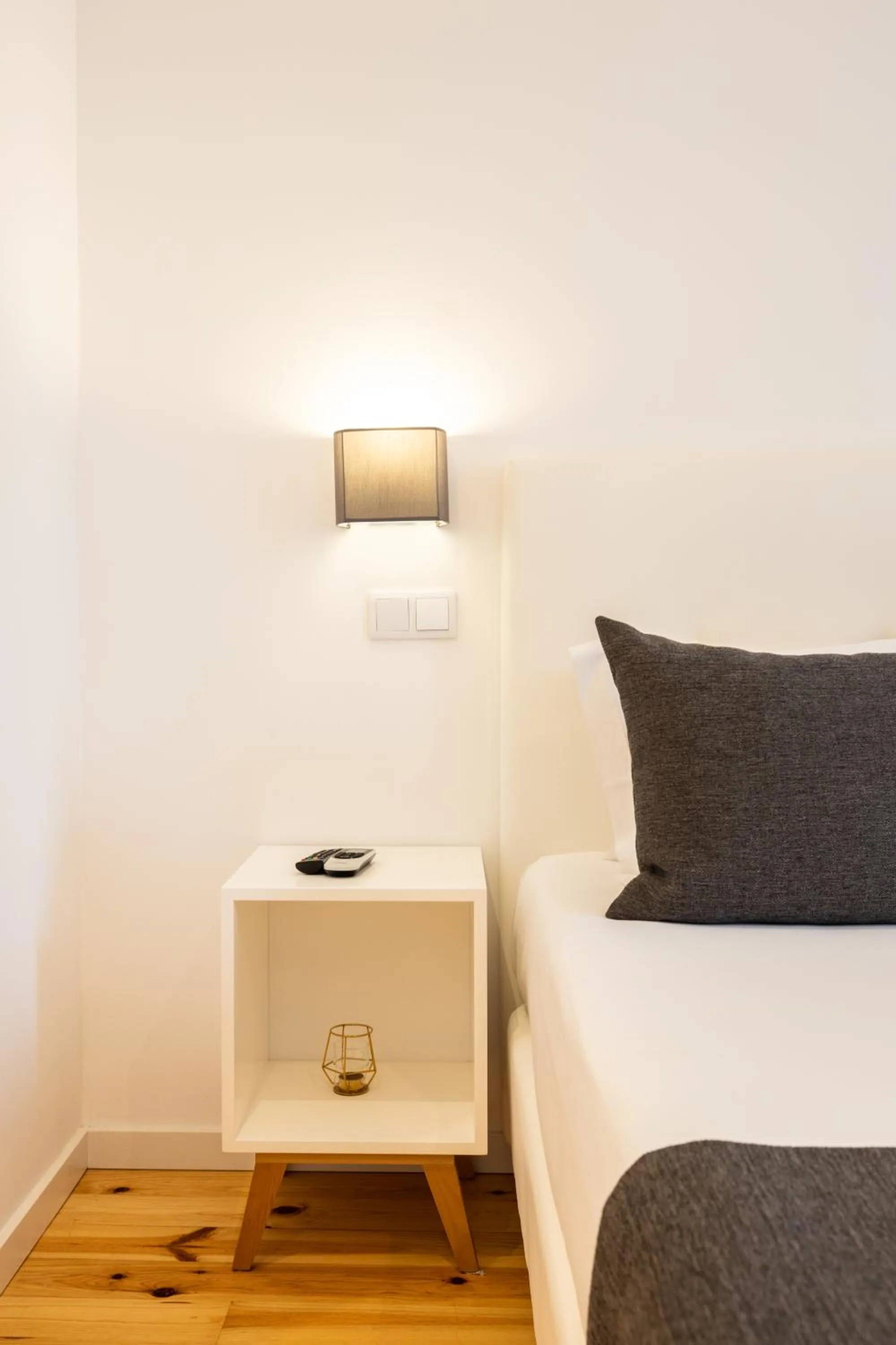 Decorative detail, Bed in Mystay Porto Batalha