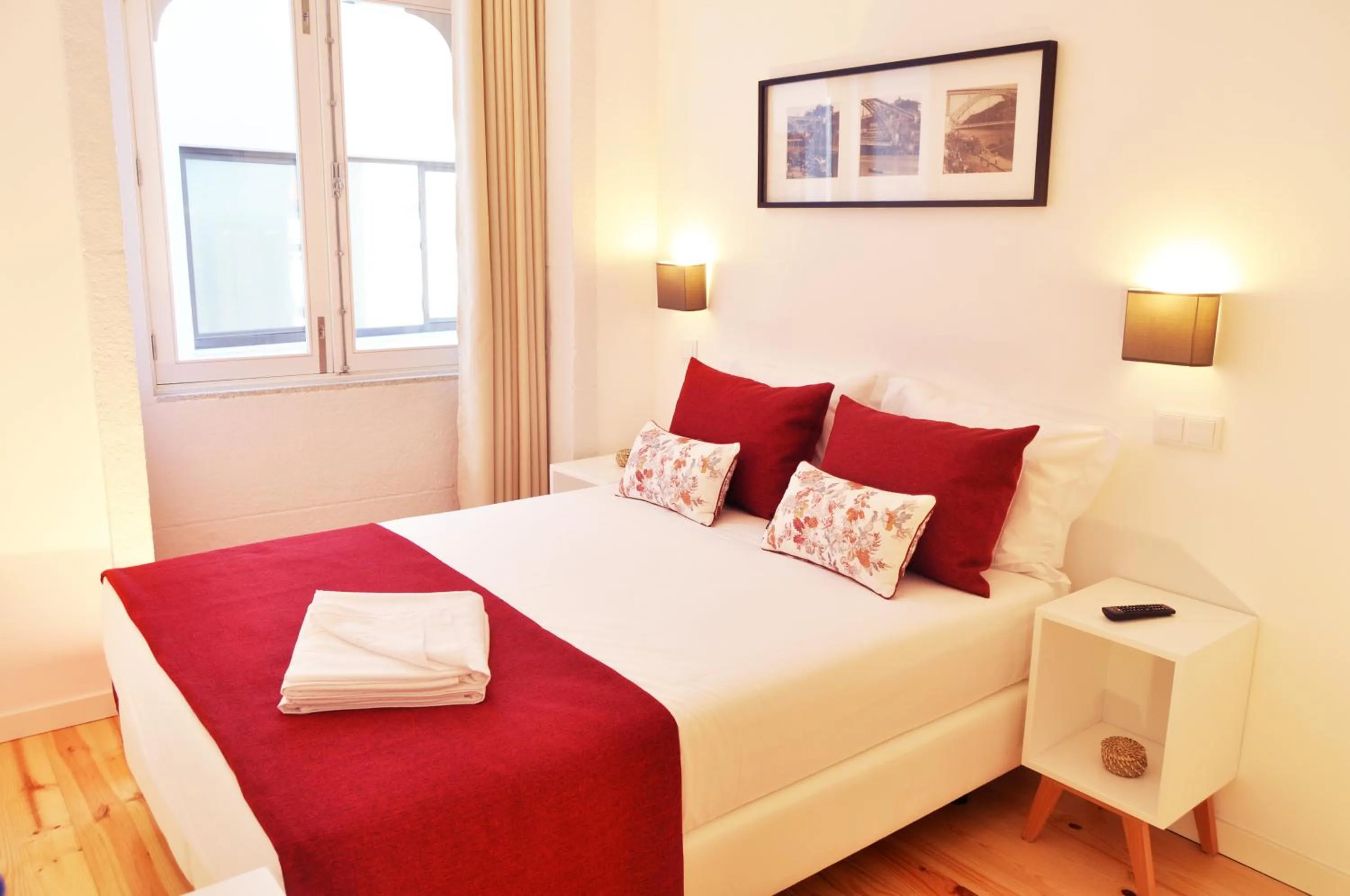 Bed in Mystay Porto Batalha