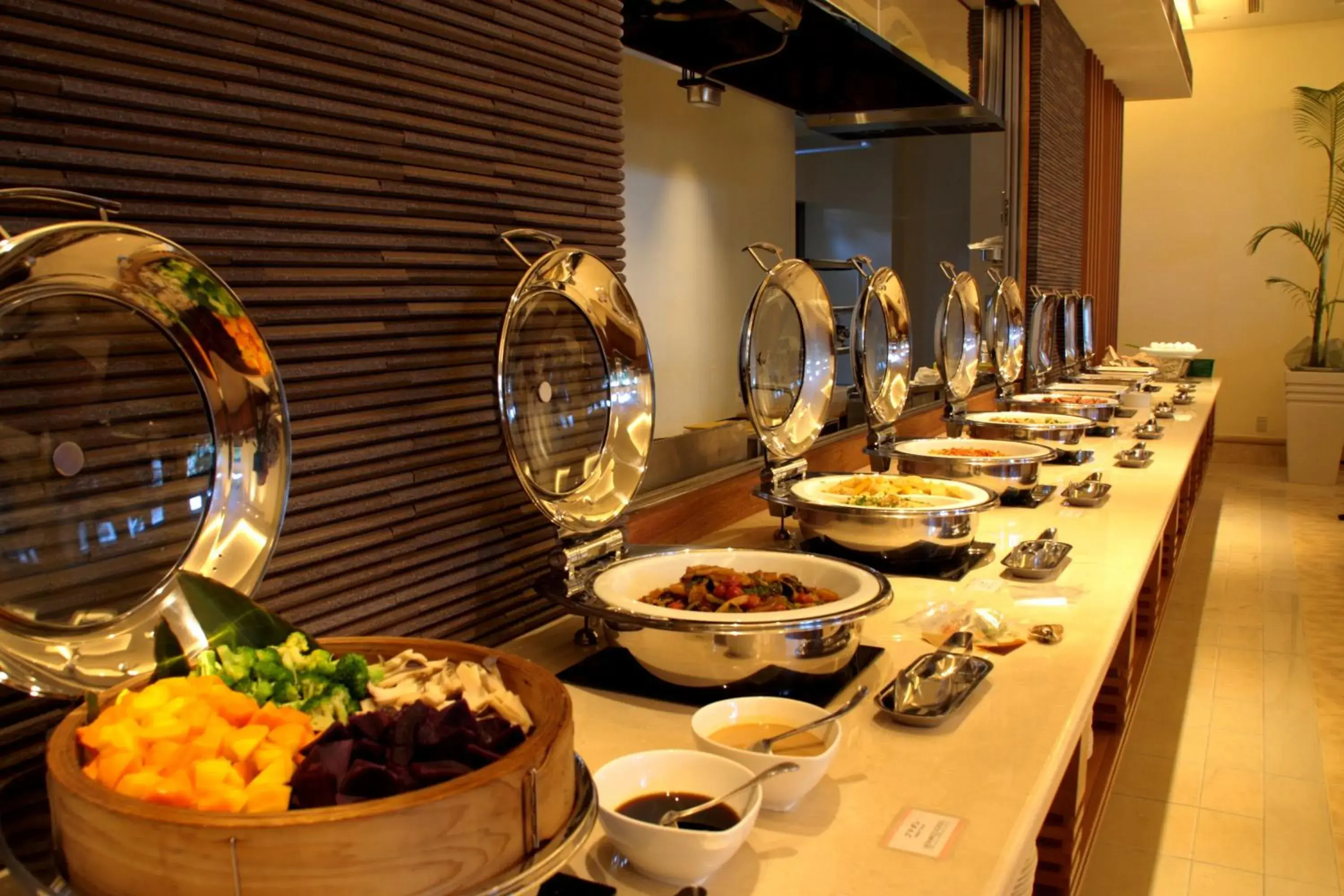 Food and drinks in Hotel Mahaina Wellness Resorts Okinawa Food and drinks in Hotel Mahaina Wellness Resorts Okinawa