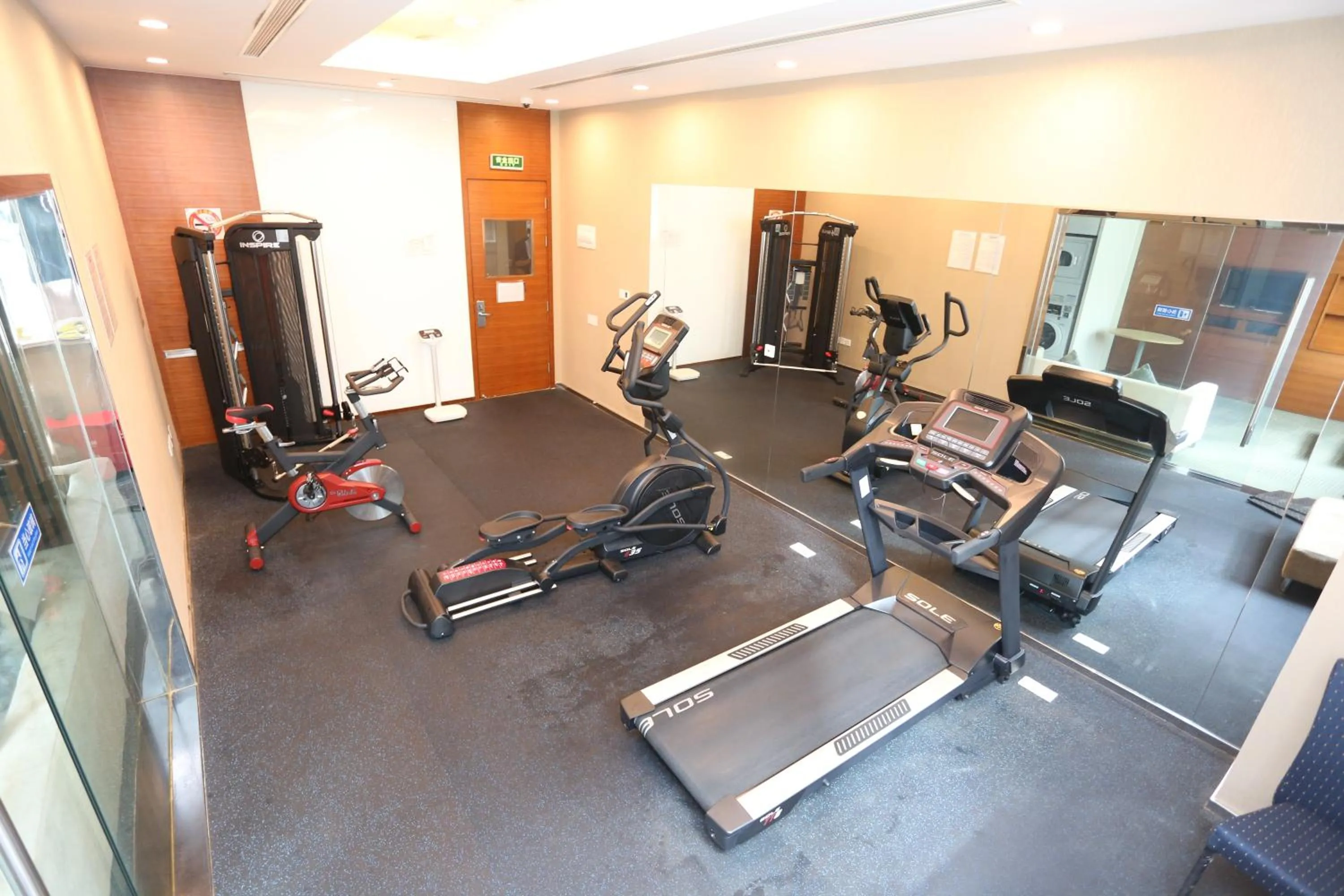 Fitness centre/facilities in Holiday Inn Express Shanghai Jinsha by IHG