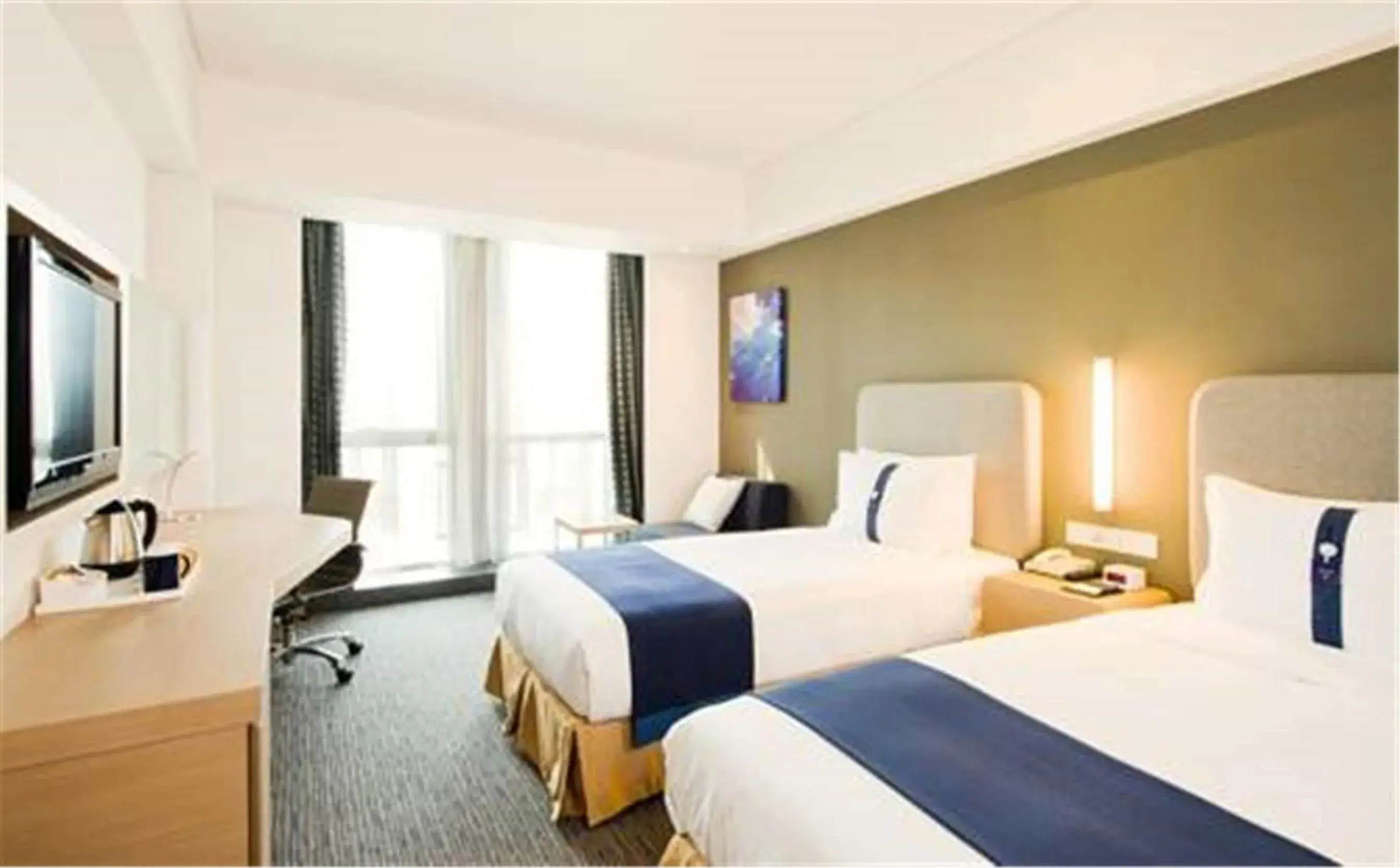 Bedroom, Bed in Holiday Inn Express Shanghai Jinsha by IHG Bedroom, Bed in Holiday Inn Express Shanghai Jinsha by IHG