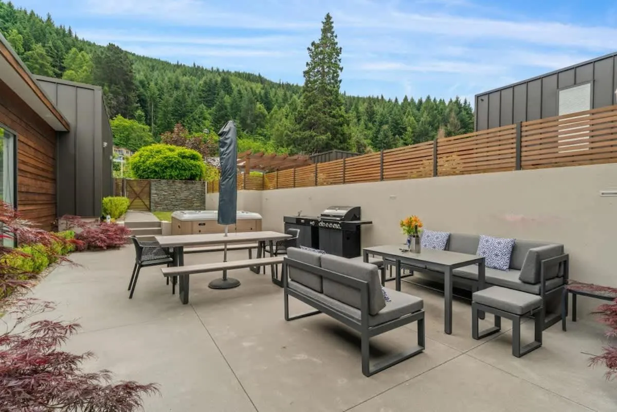 Ultimate Views Luxury