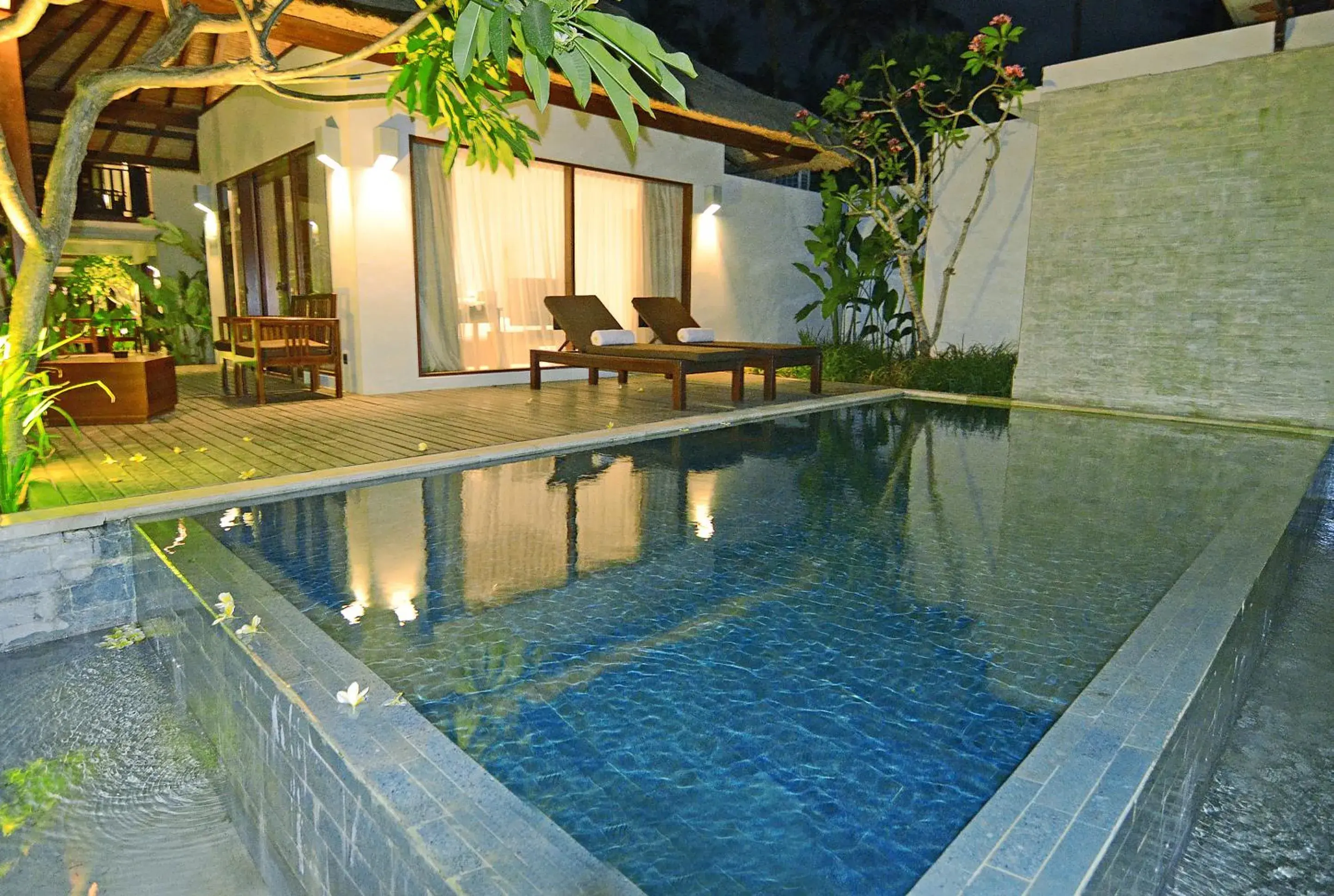 Swimming Pool in Living Asia Resort and Spa