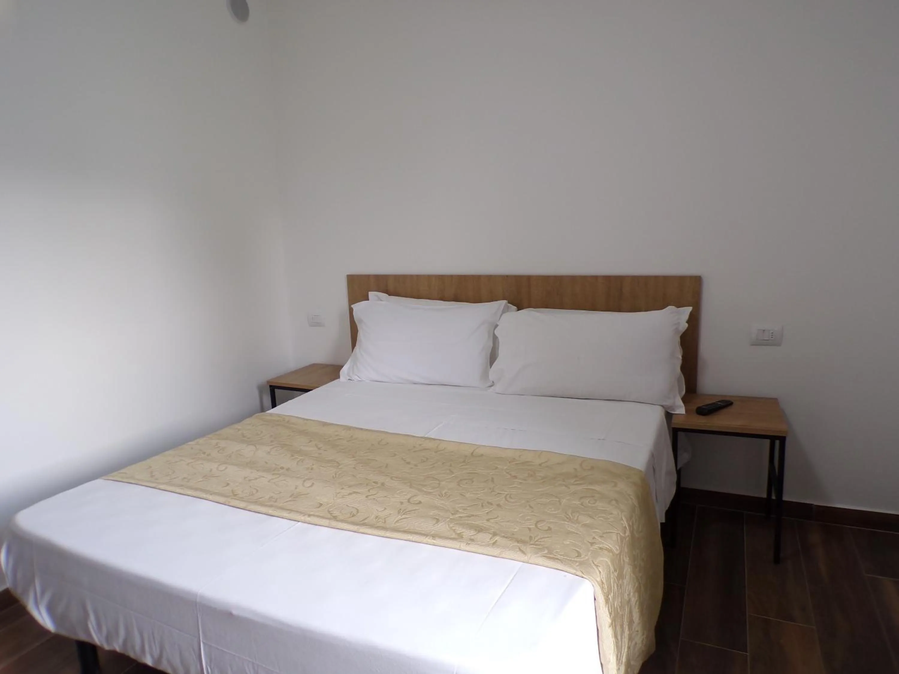 Bedroom in Hotel Nord Est