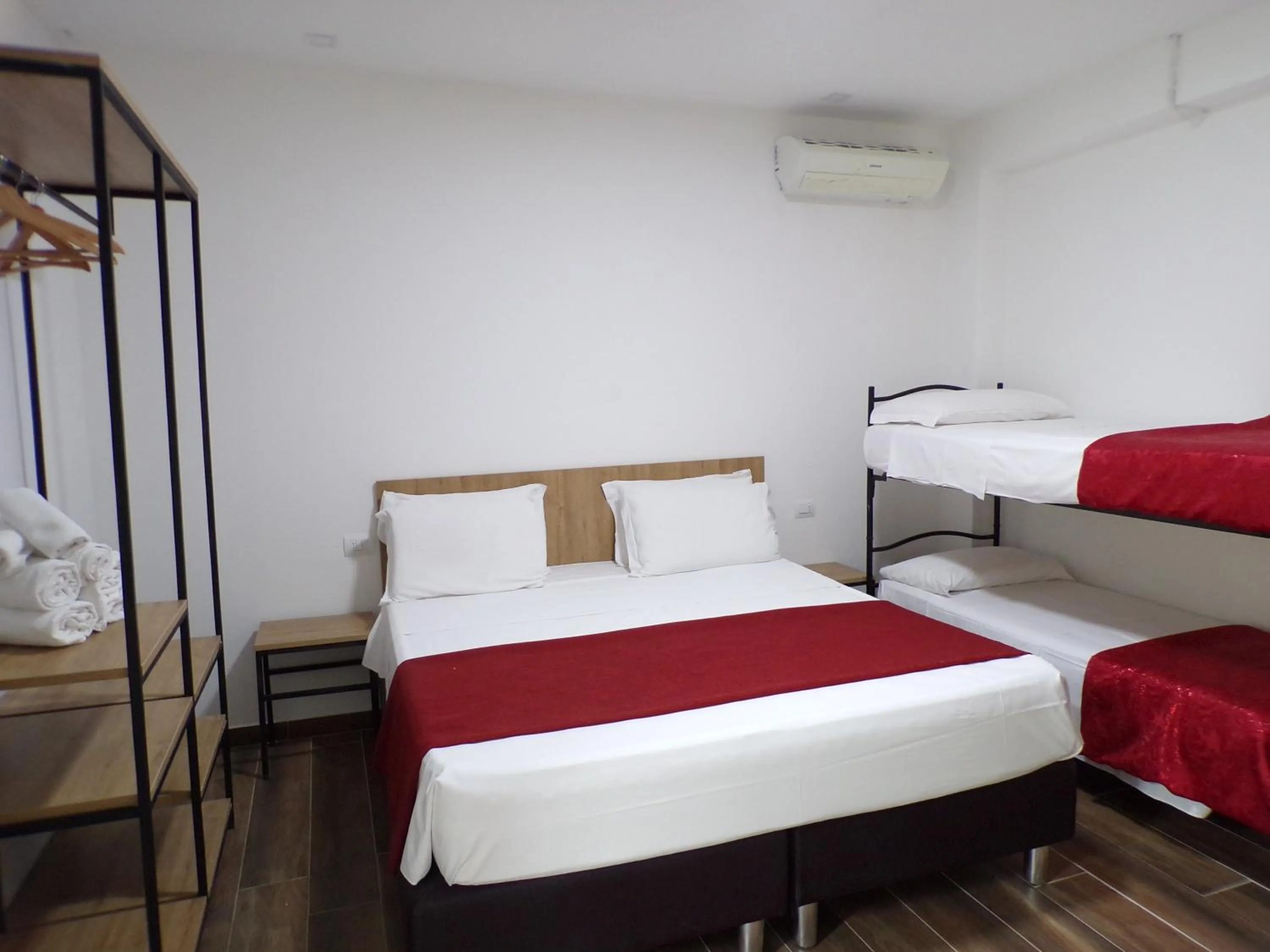 Bedroom in Hotel Nord Est