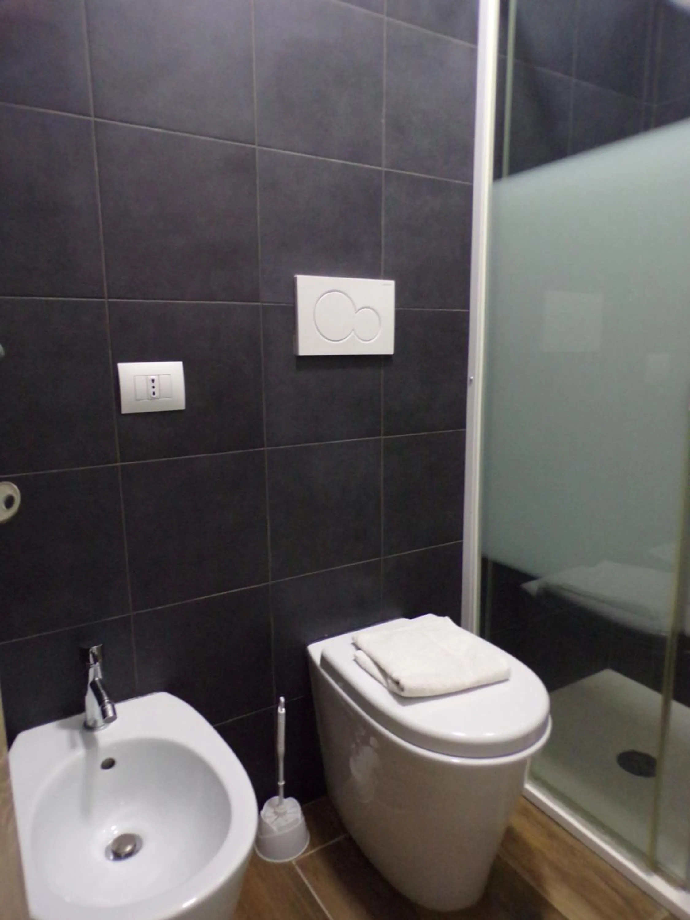 Bathroom in Hotel Nord Est