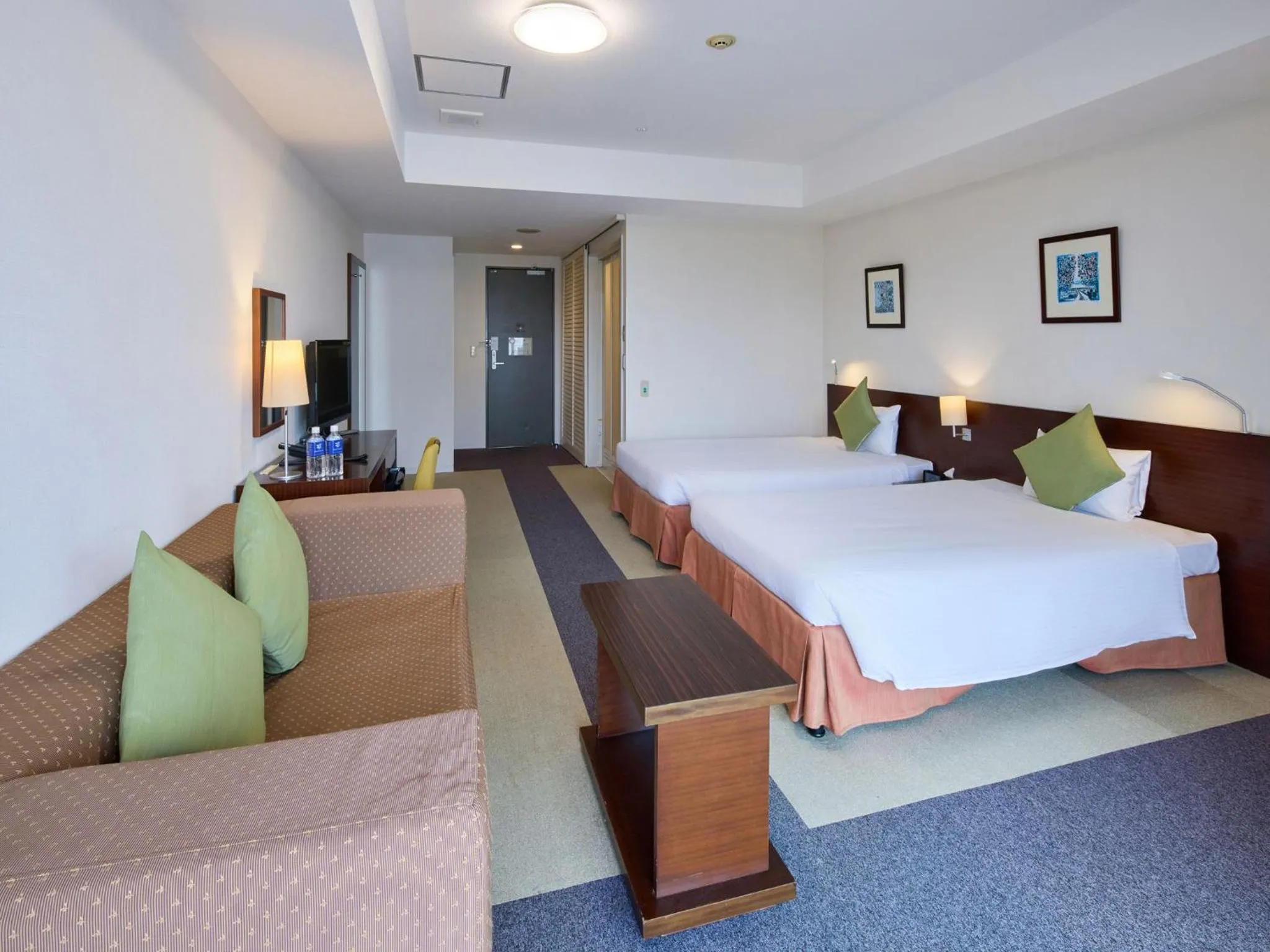 Bed in Hotel Yugaf Inn Okinawa