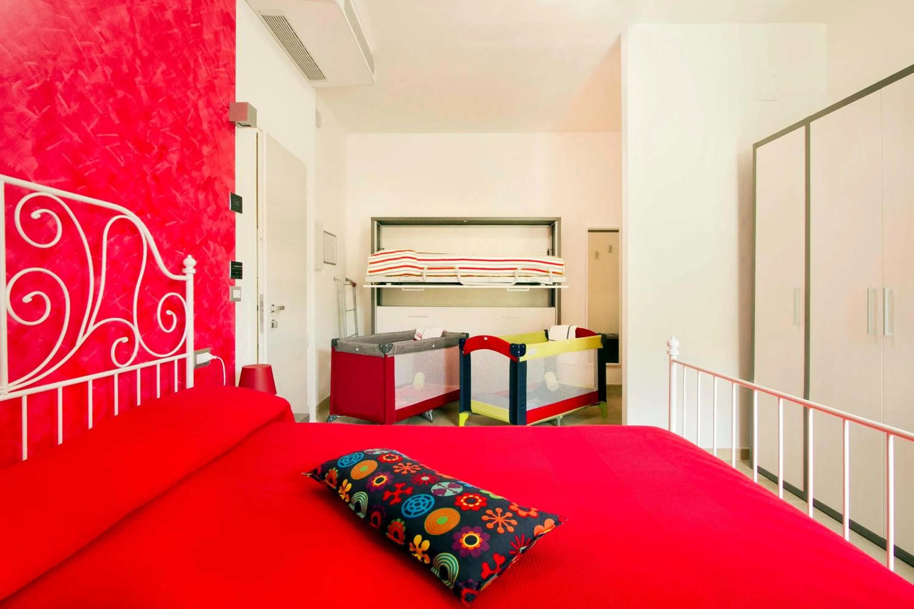 Bed in Hotel La Maestra