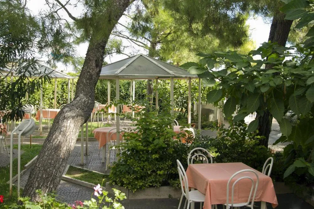 Garden view in Hotel La Maestra