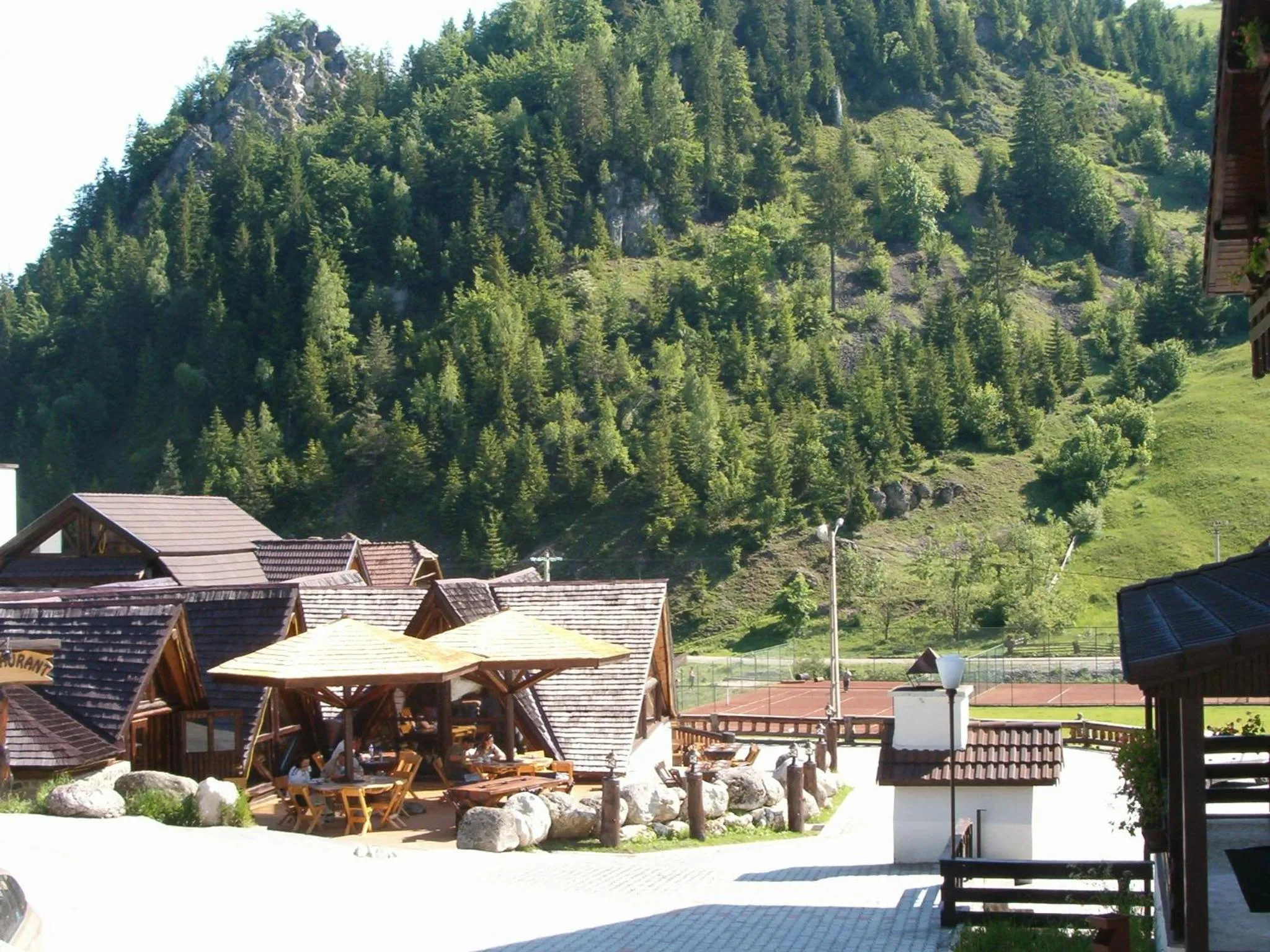 Area and facilities in Resort Cheile Gradistei Moieciu