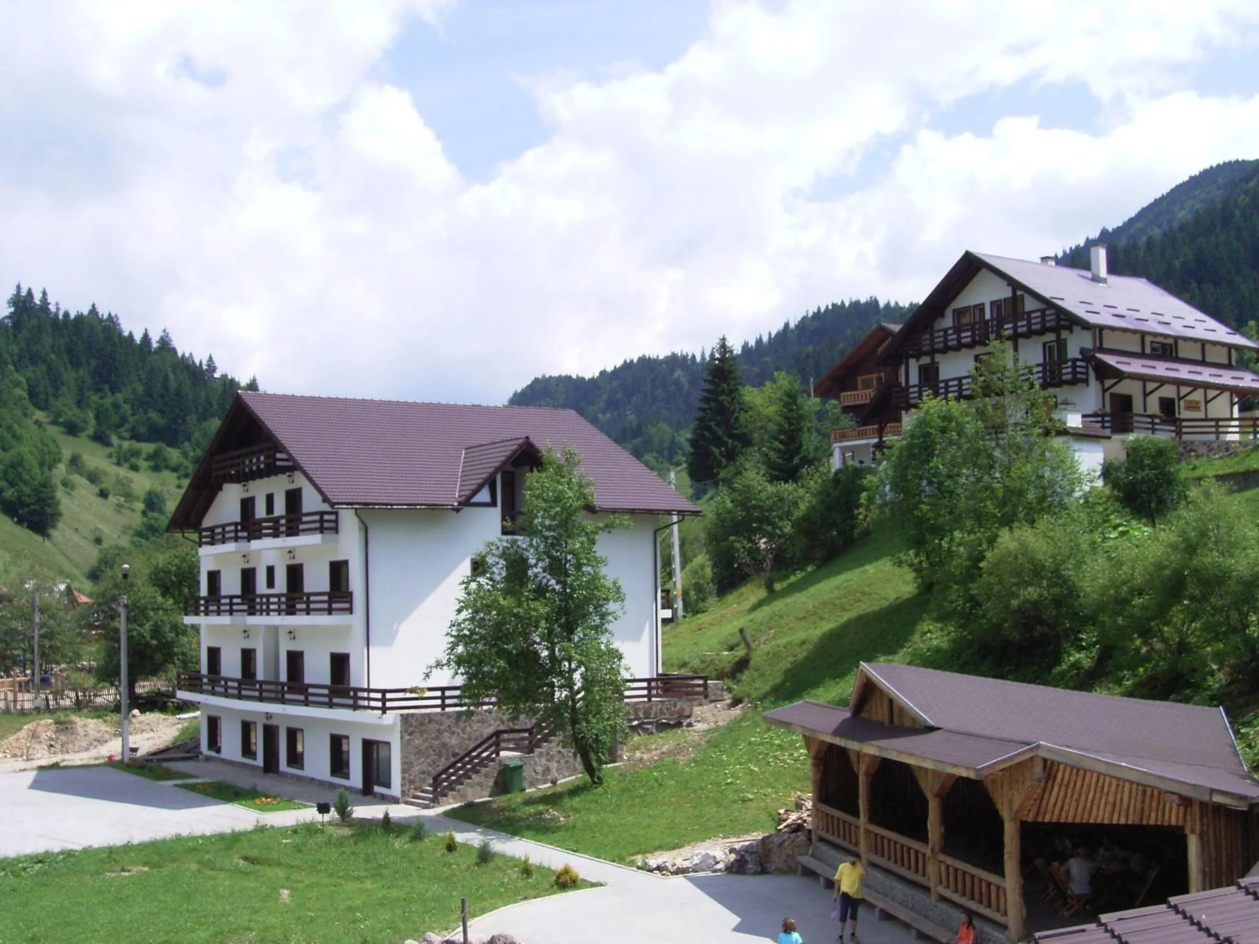 Facade/entrance in Resort Cheile Gradistei Moieciu