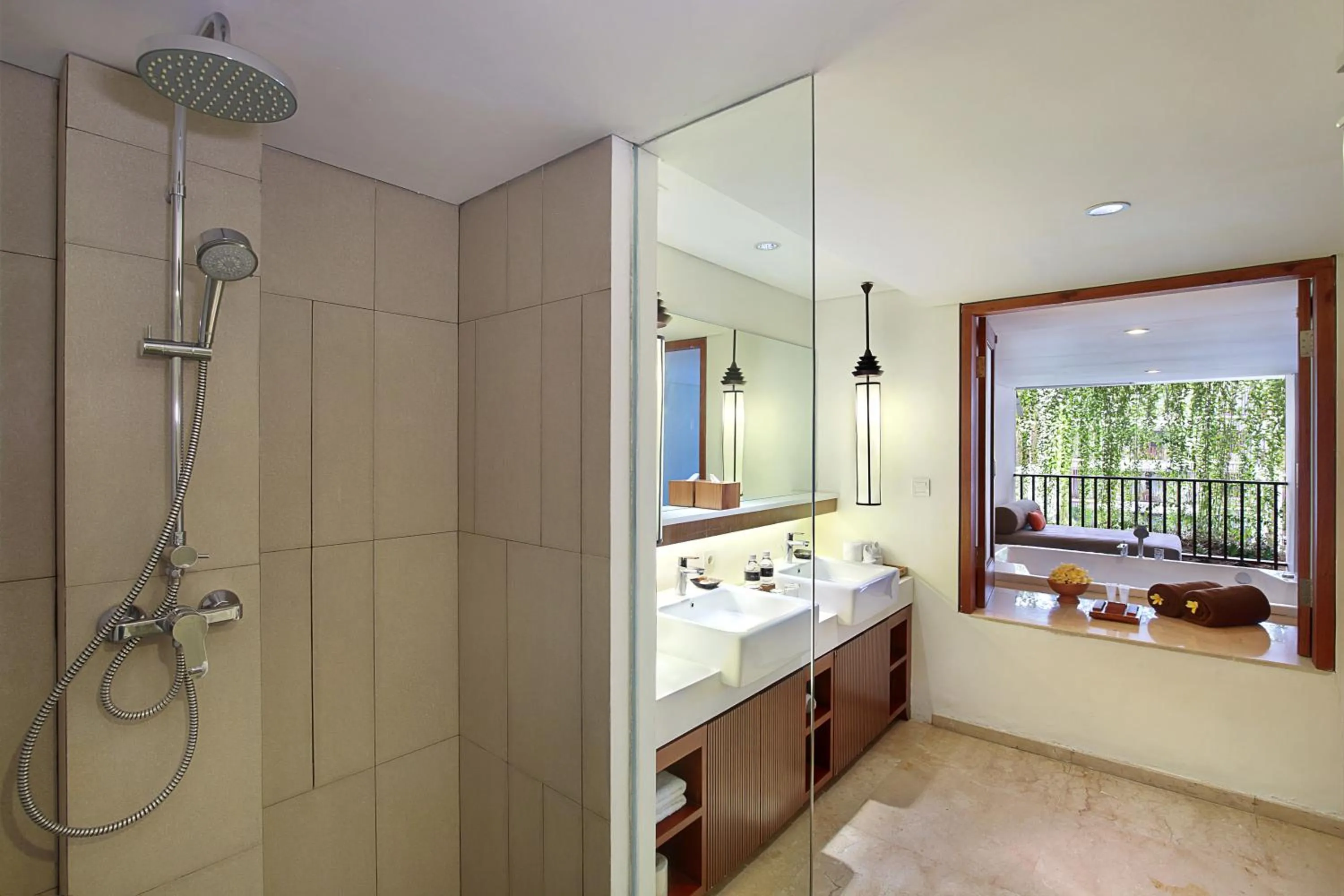 Shower in The Magani Hotel and Spa