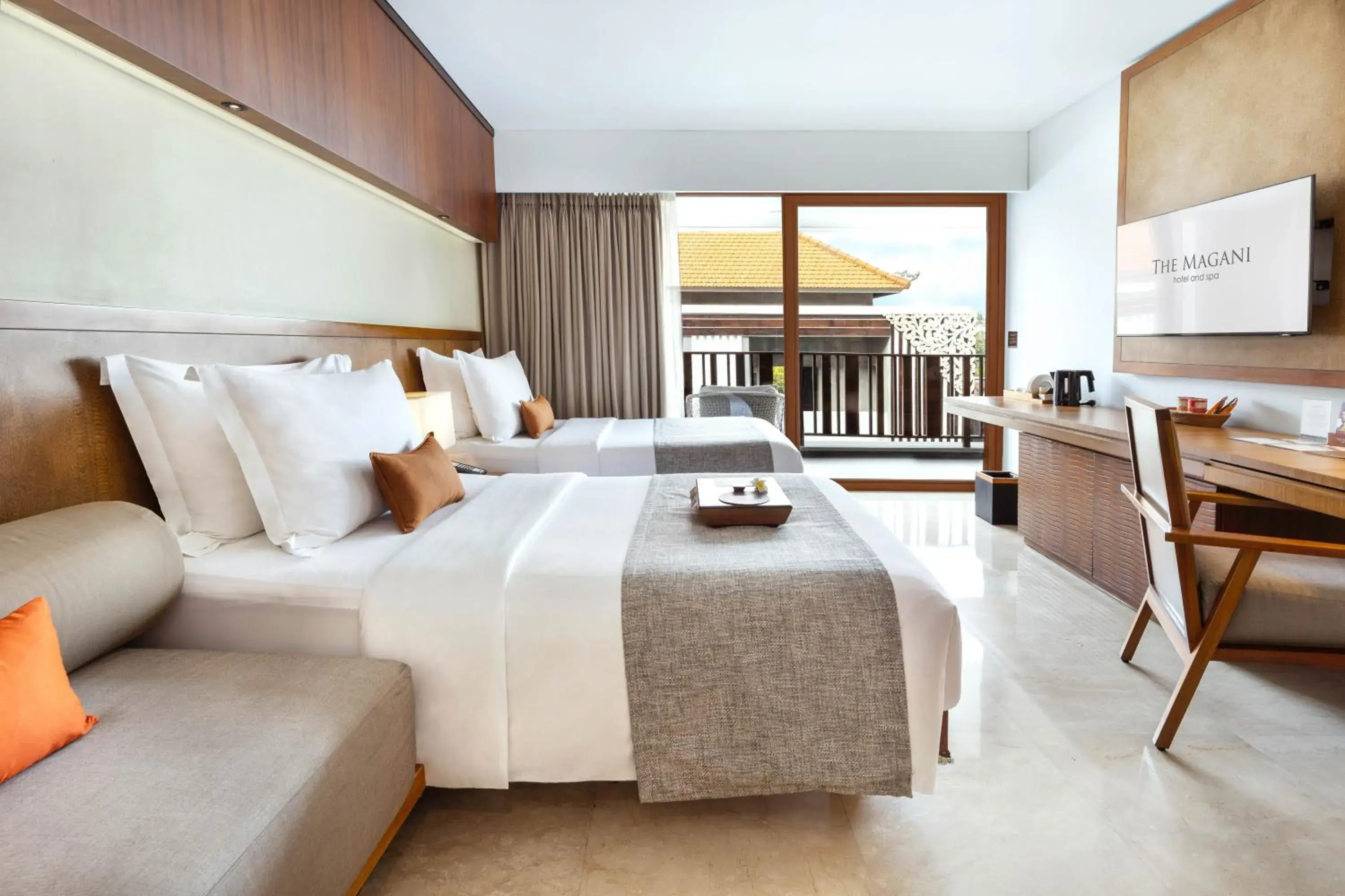 Deluxe Room Twin Bed in The Magani Hotel and Spa Deluxe Room Twin Bed in The Magani Hotel and Spa