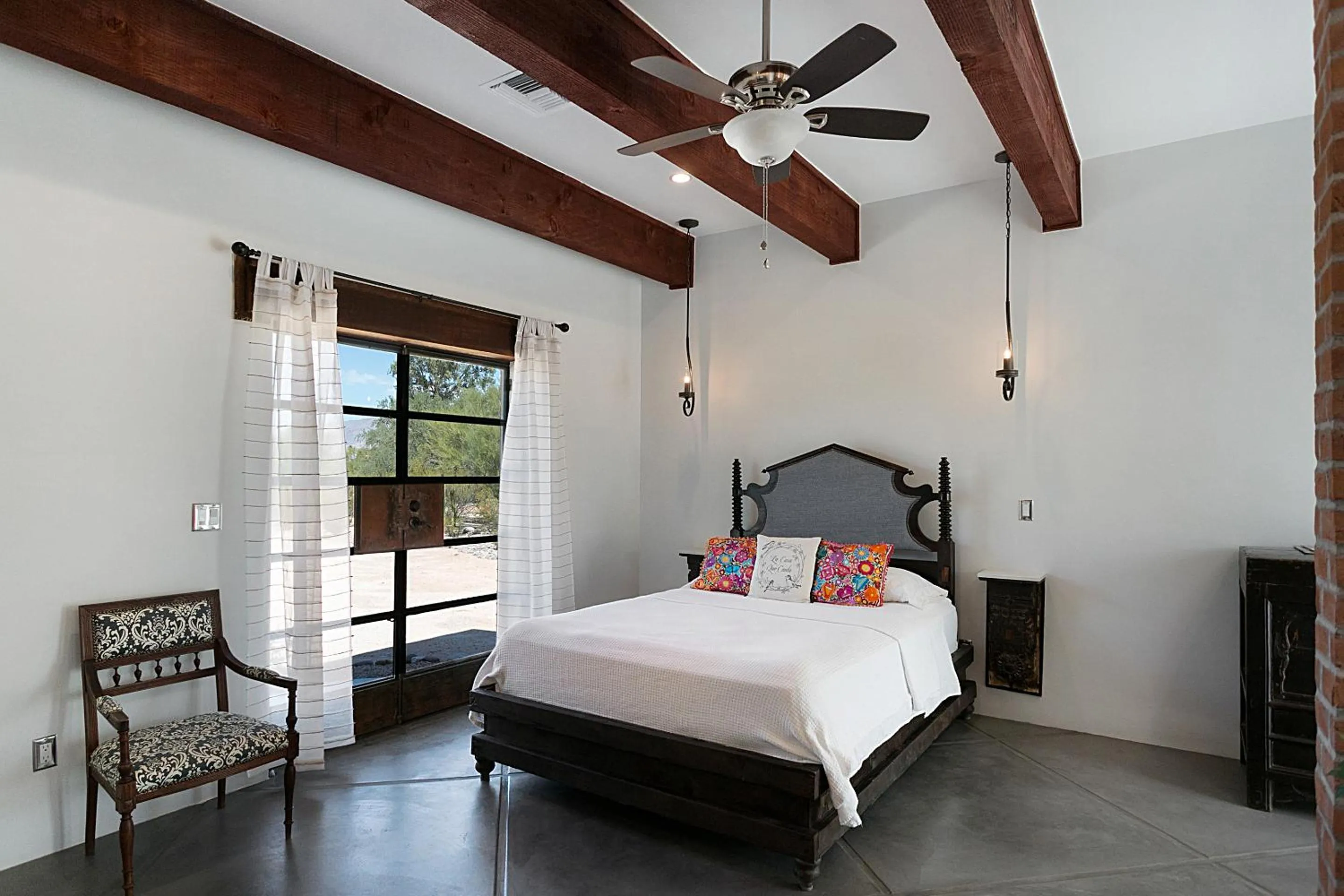 Bed in La Casa que Canta