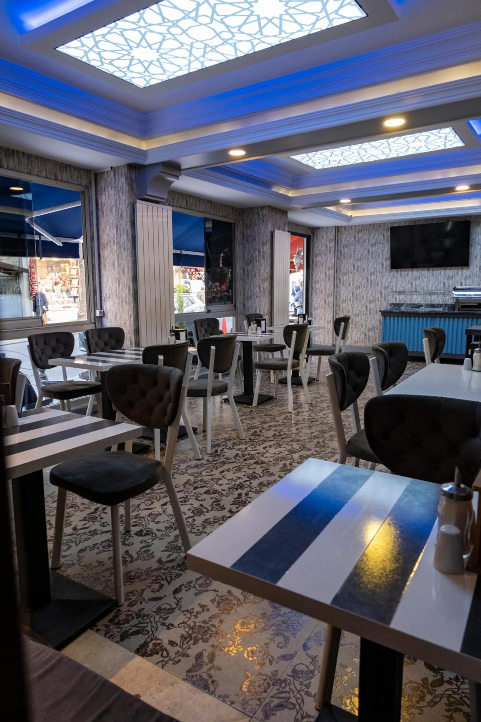 Restaurant/places to eat in Albatros Hagia Sophia Hotel