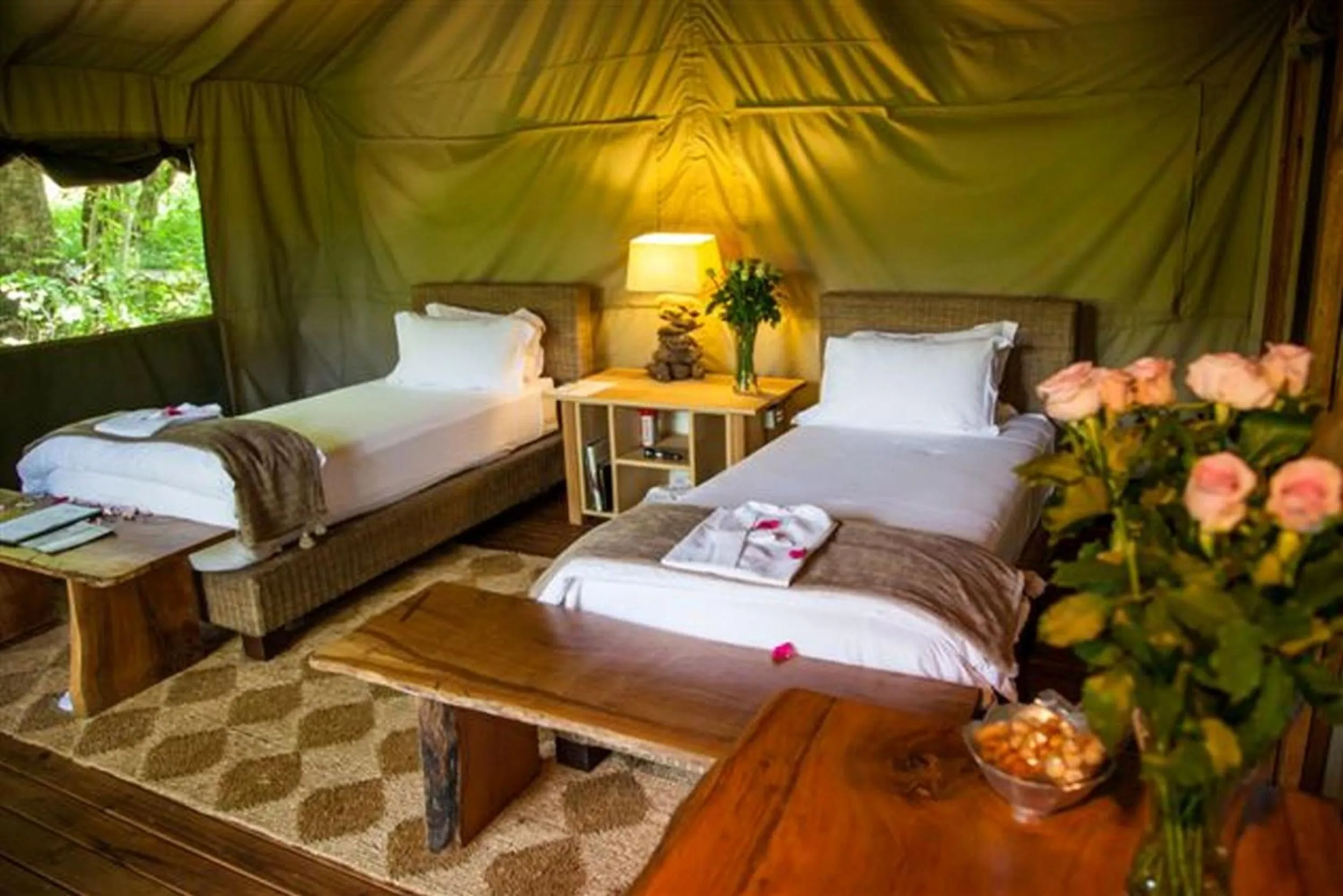 Bed in Summerfields Rose Retreat and Spa