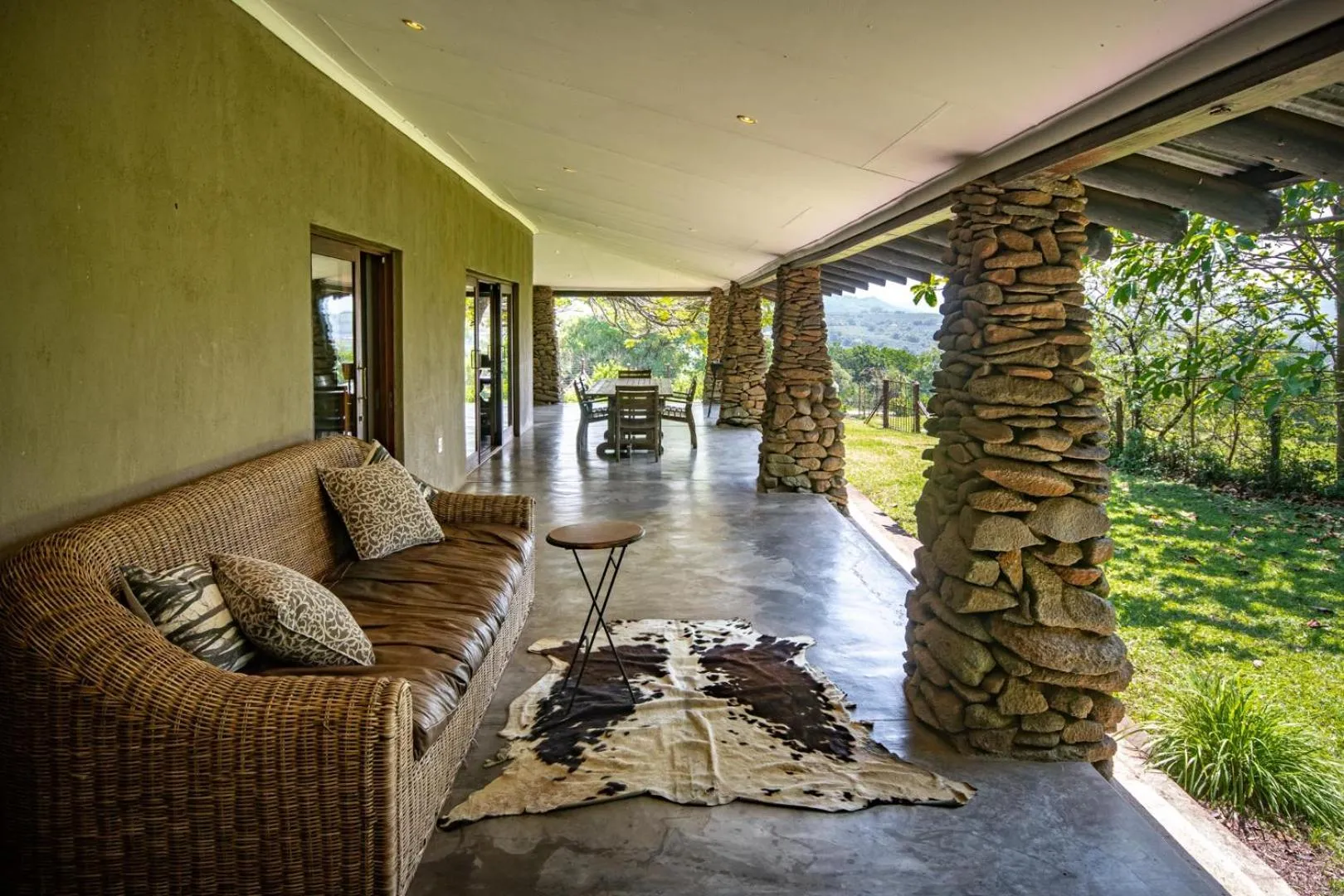 Seating area in Summerfields Rose Retreat and Spa