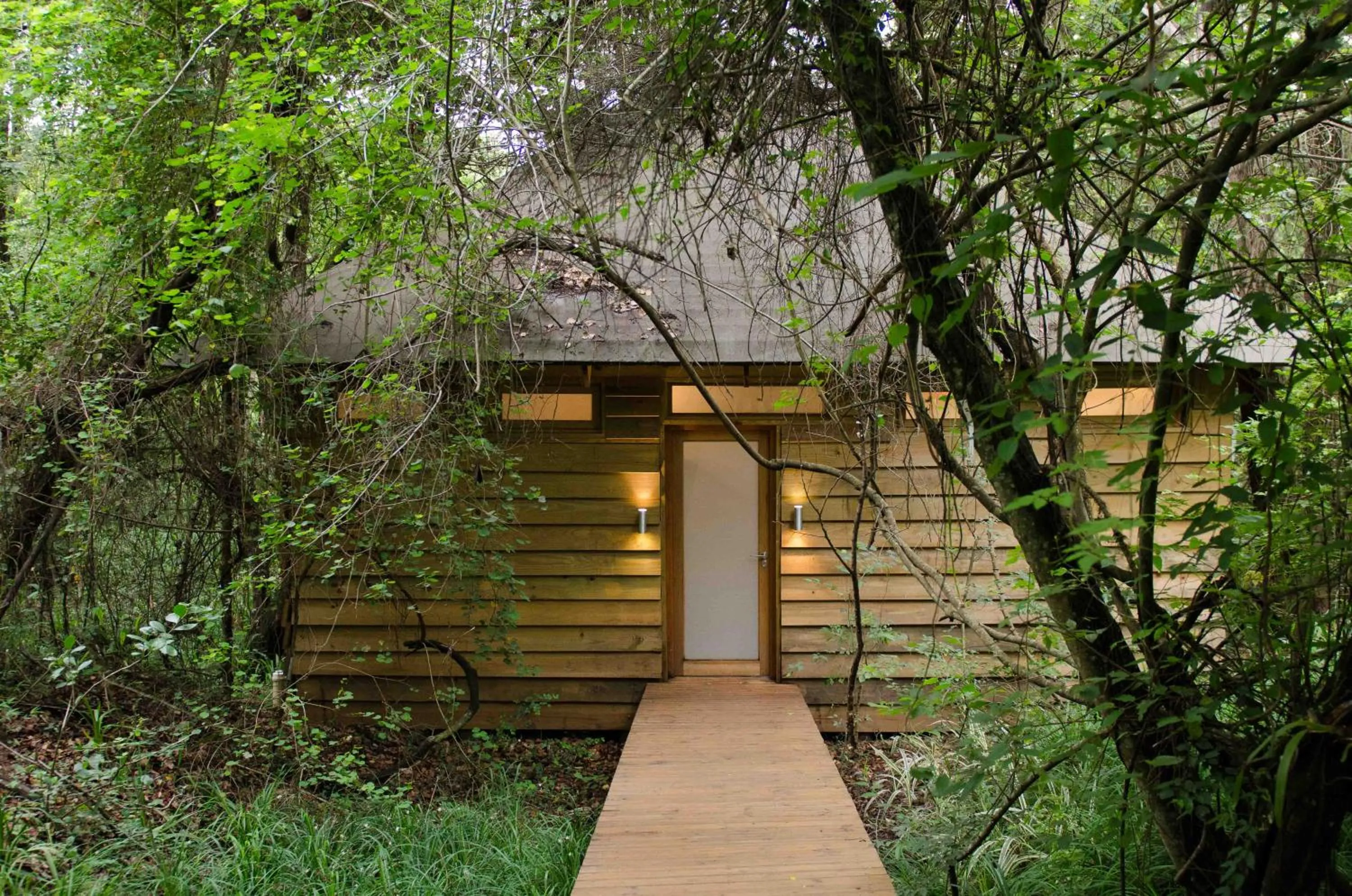 Facade/entrance in Summerfields Rose Retreat and Spa