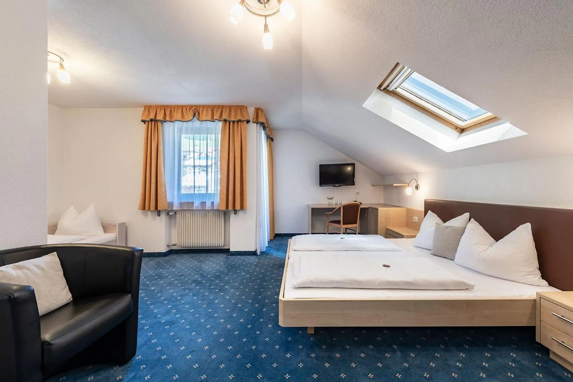 Bedroom, Bed in Hotel Wiedenhofer
