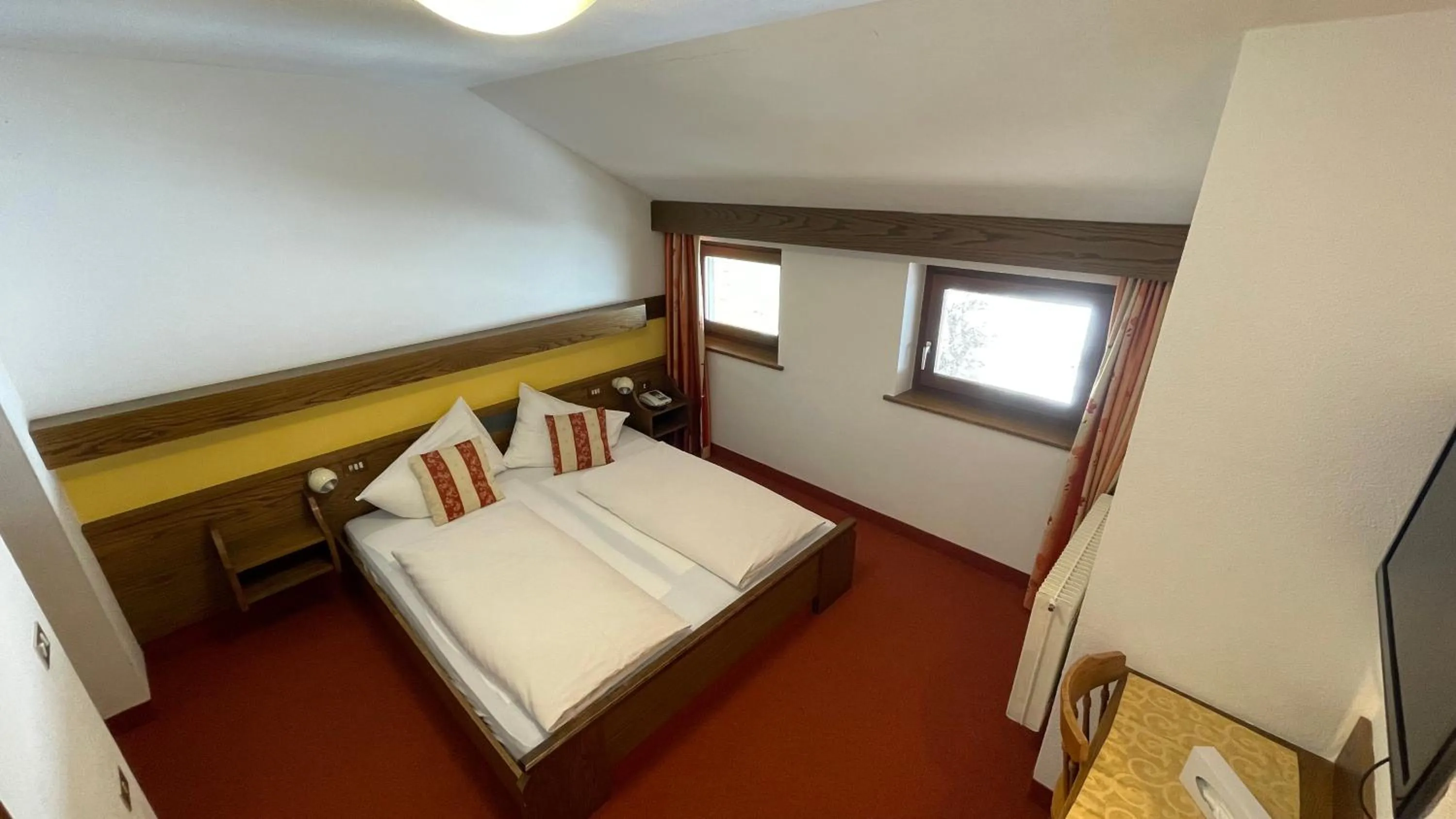 Bedroom, Bed in Hotel Wiedenhofer