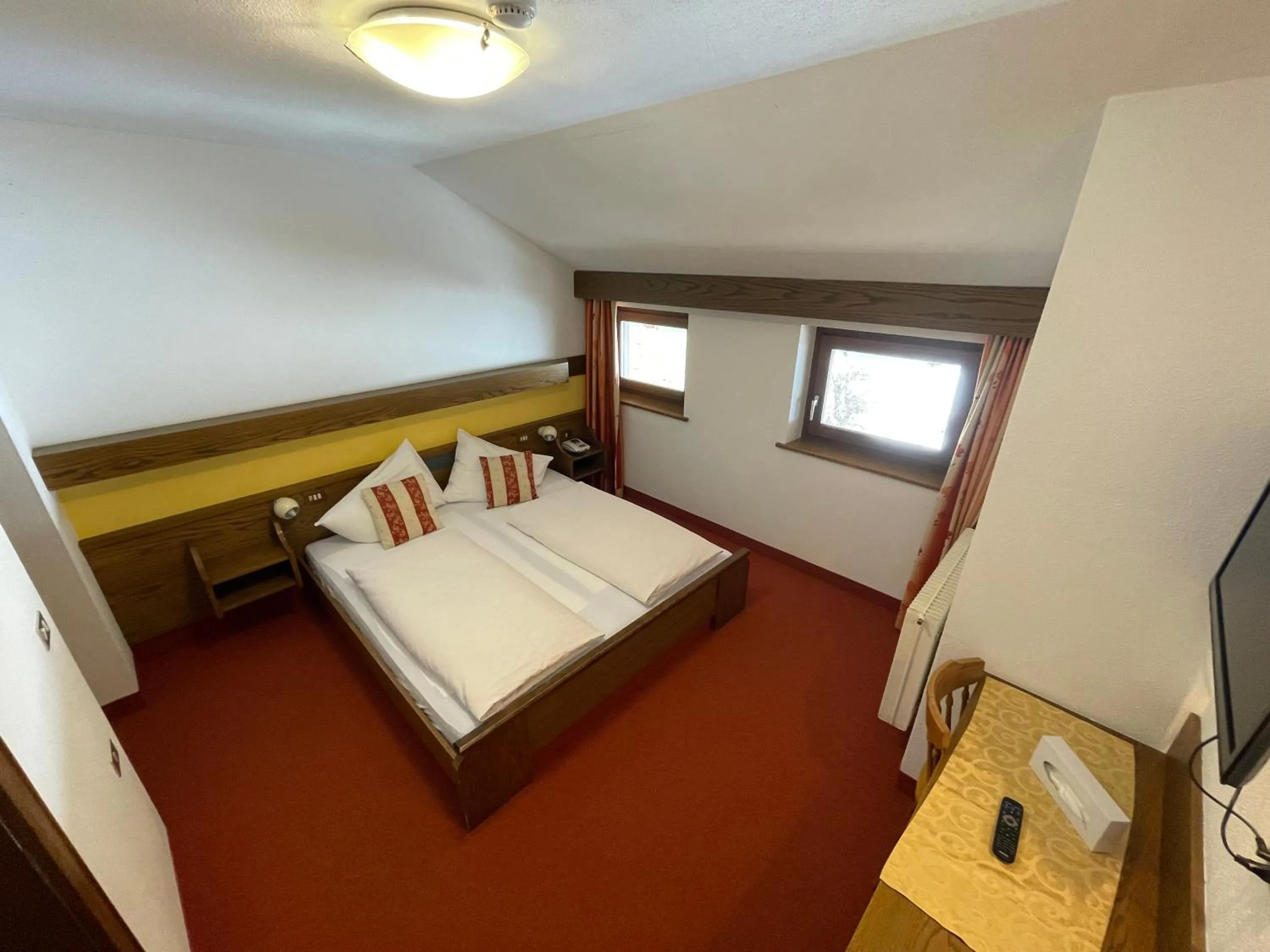 Bedroom, Bed in Hotel Wiedenhofer