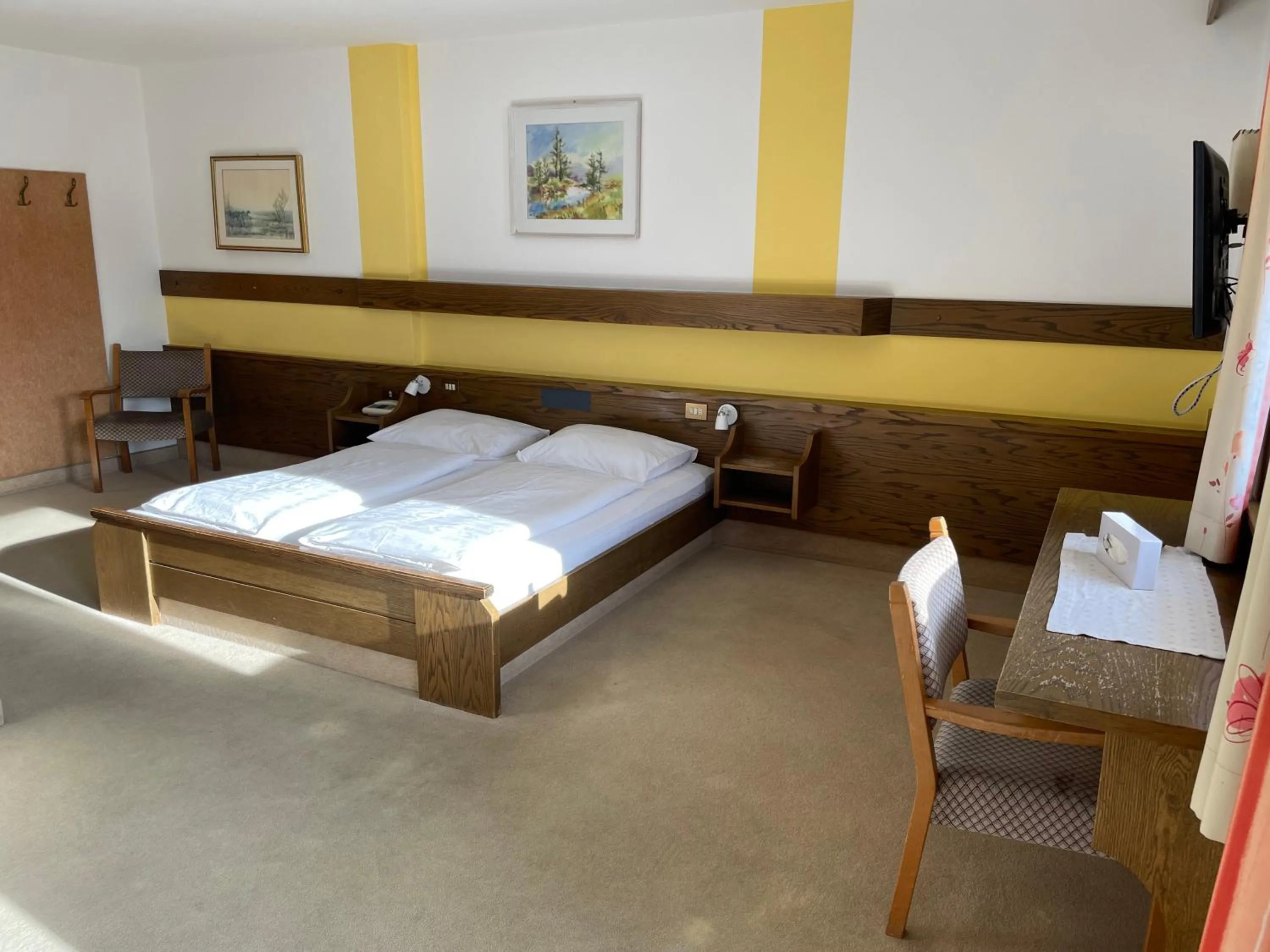 Bedroom, Bed in Hotel Wiedenhofer