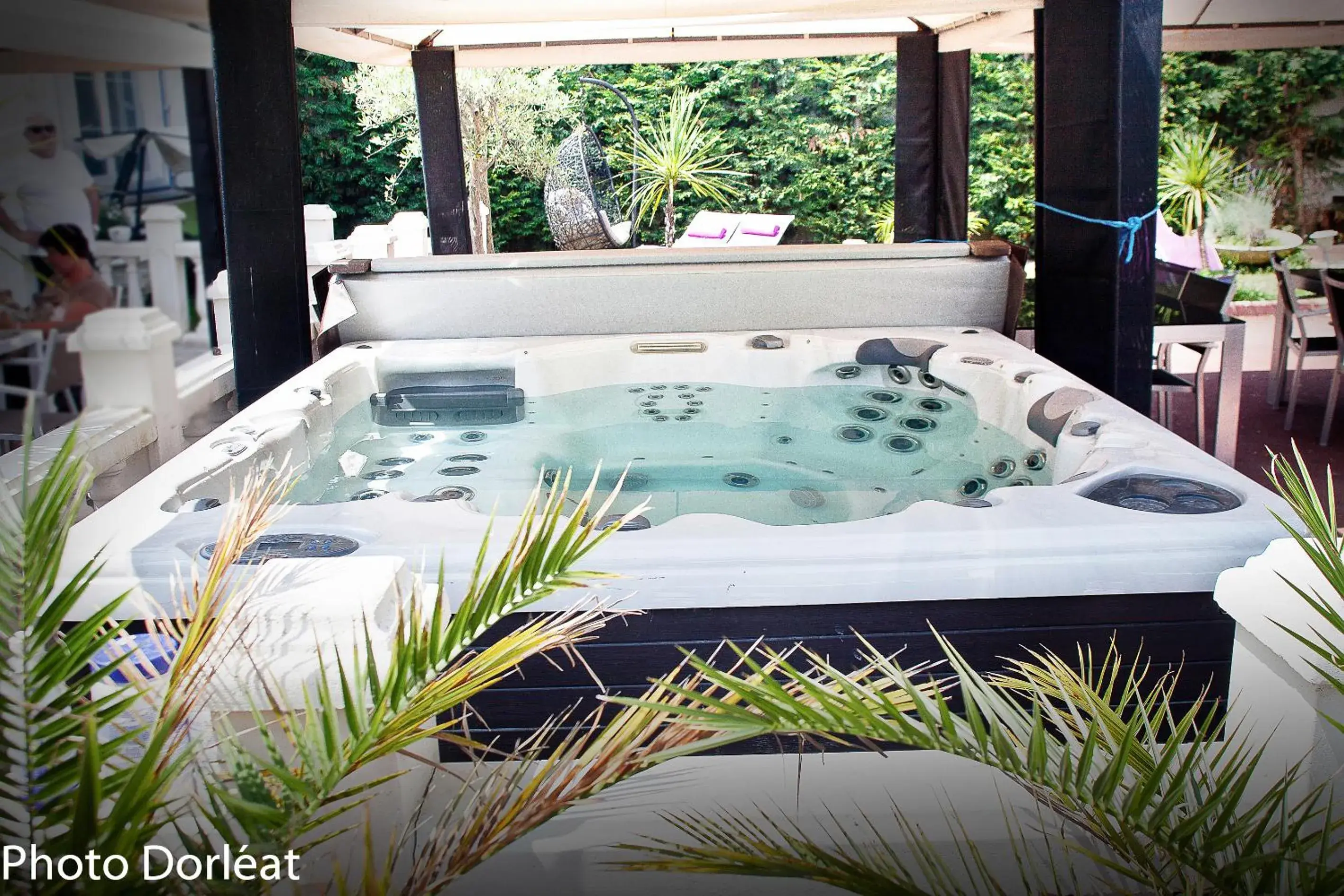 Classic Triple Room - single occupancy in Manoir François 1er Classic Triple Room - single occupancy in Manoir François 1er