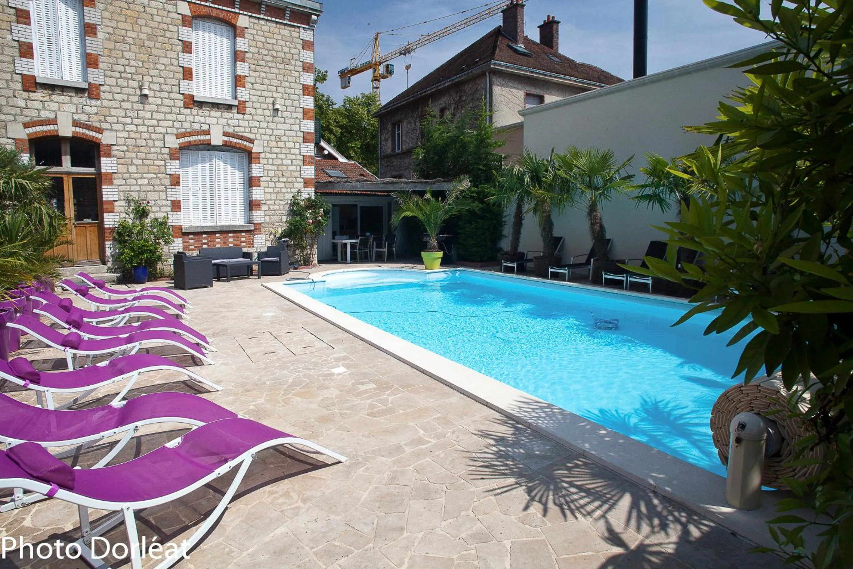 Pool view in Manoir François 1er