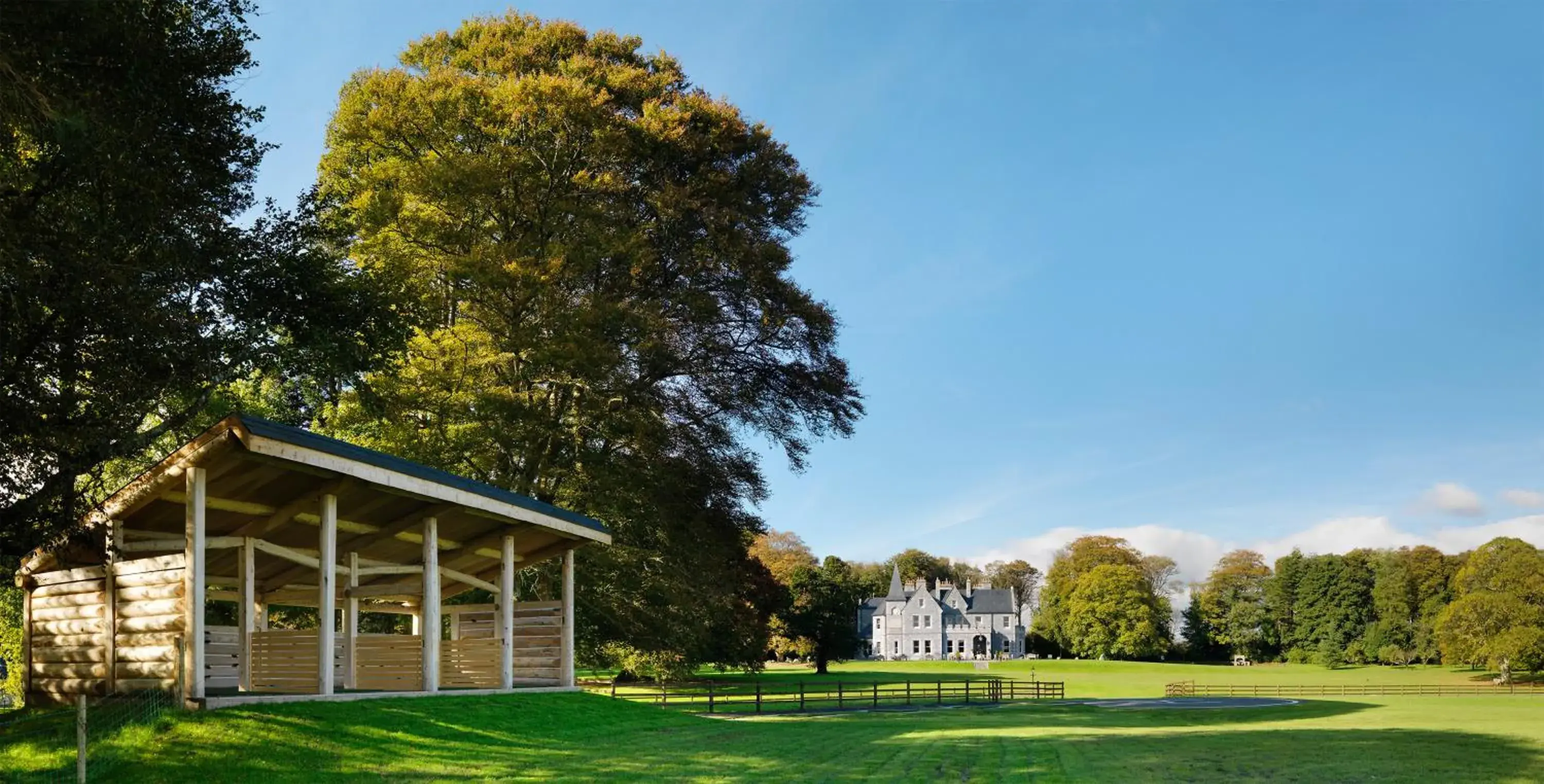 Property building in Mount Falcon Estate Property building in Mount Falcon Estate