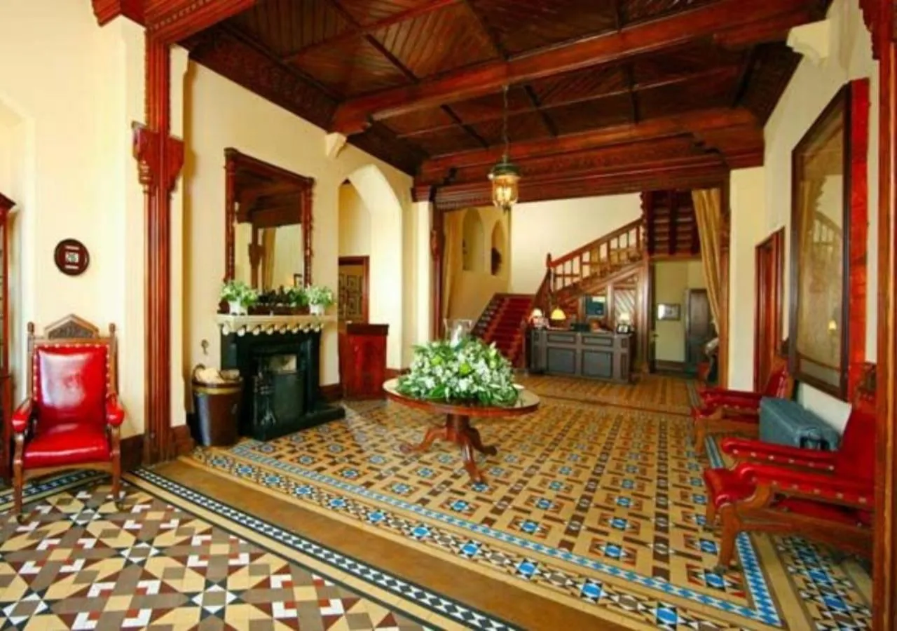 Lobby or reception in Mount Falcon Estate