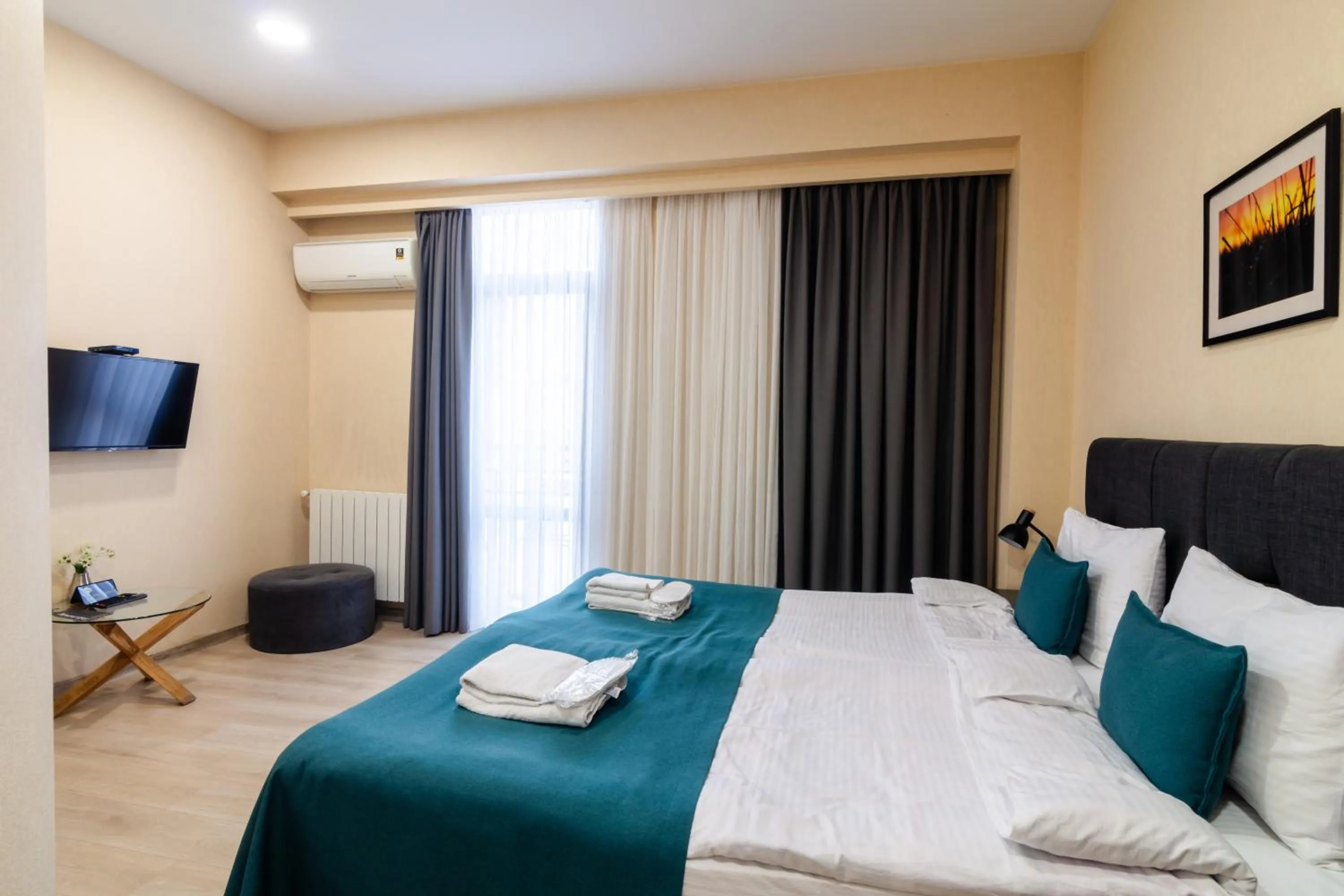 Bed in Hotel Avlabari Terrace