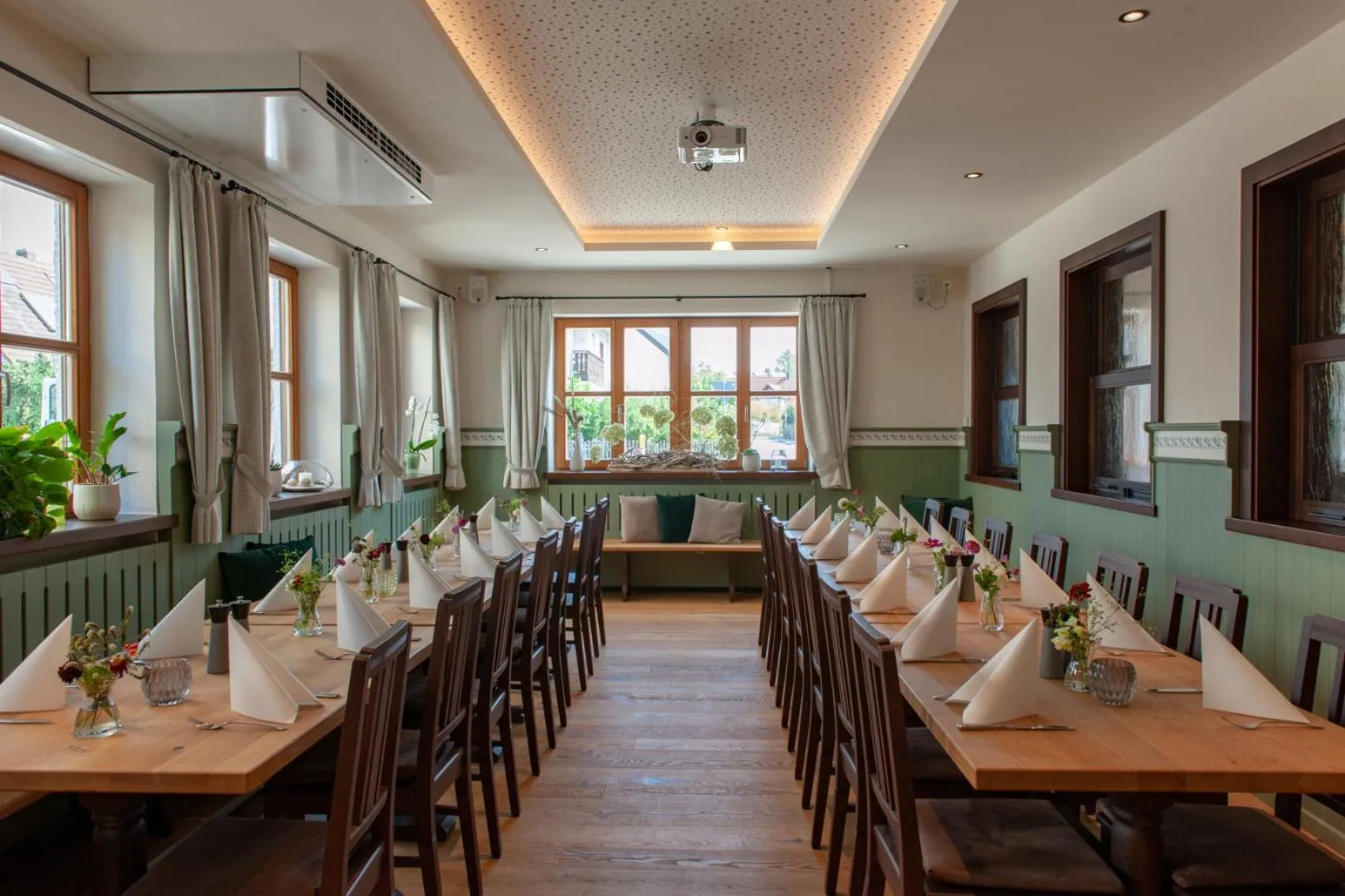 Restaurant/places to eat in Hotel Drei Tannen