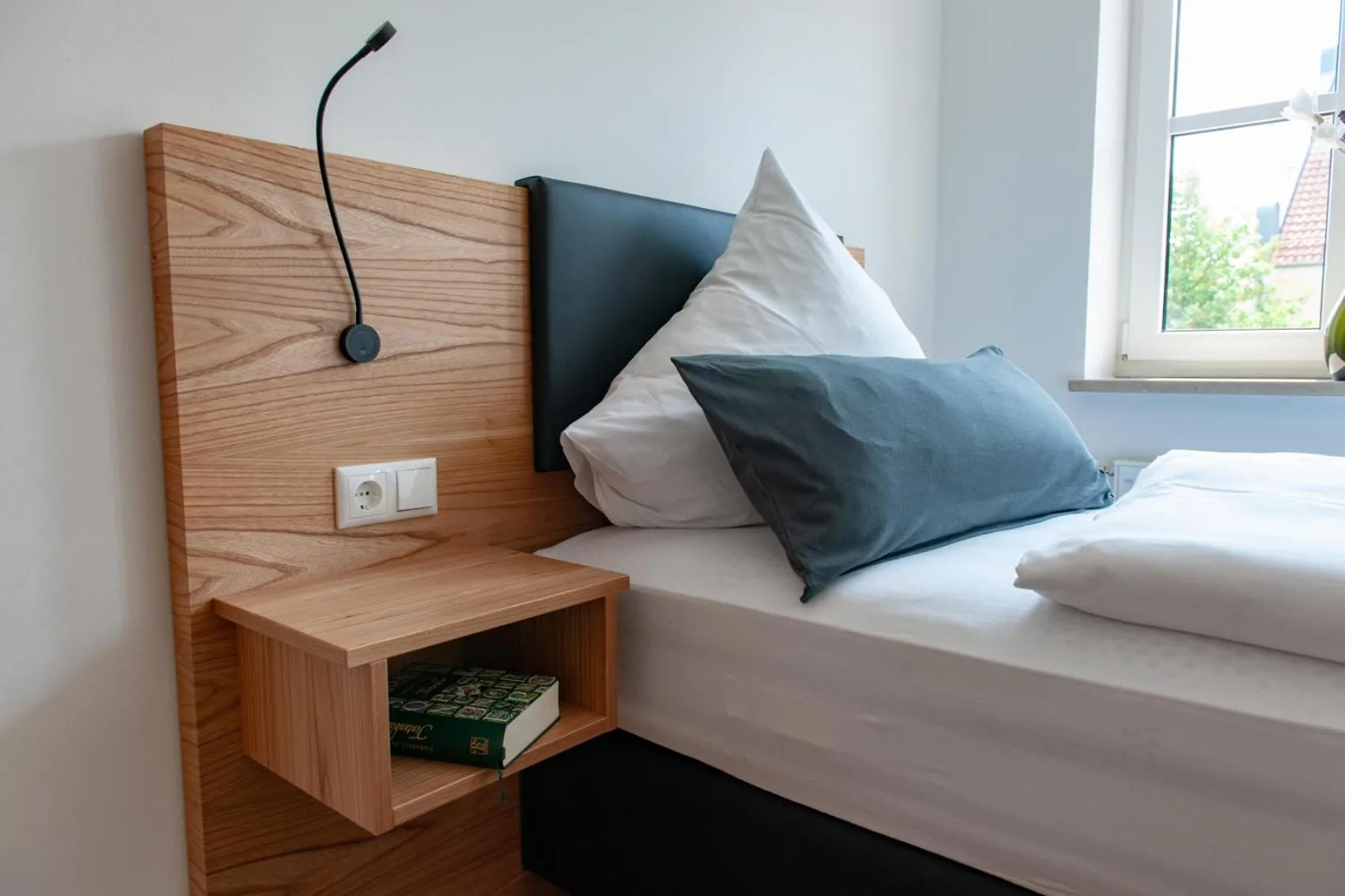 Decorative detail, Bed in Hotel Drei Tannen