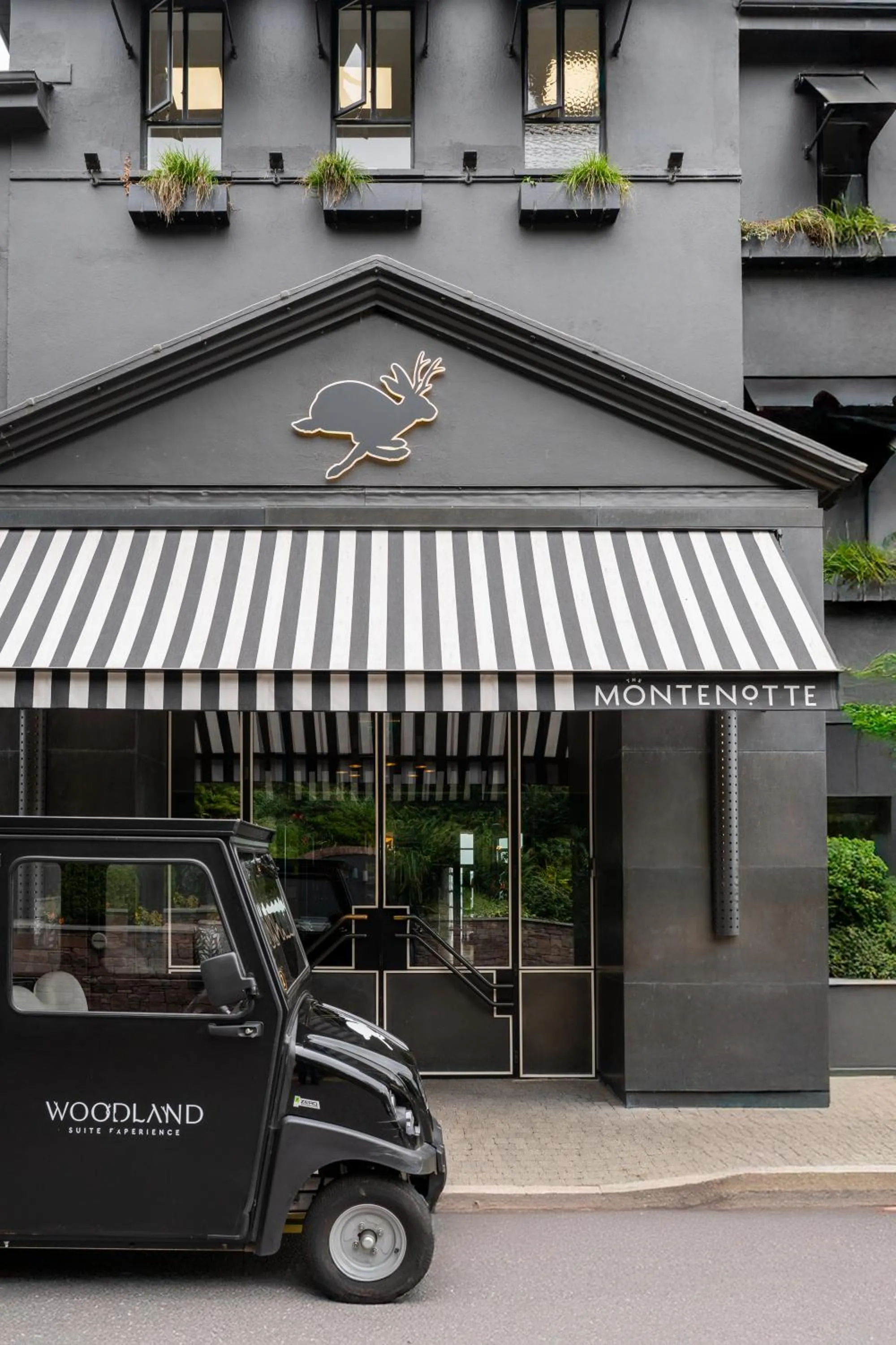 Facade/entrance in The Montenotte Hotel