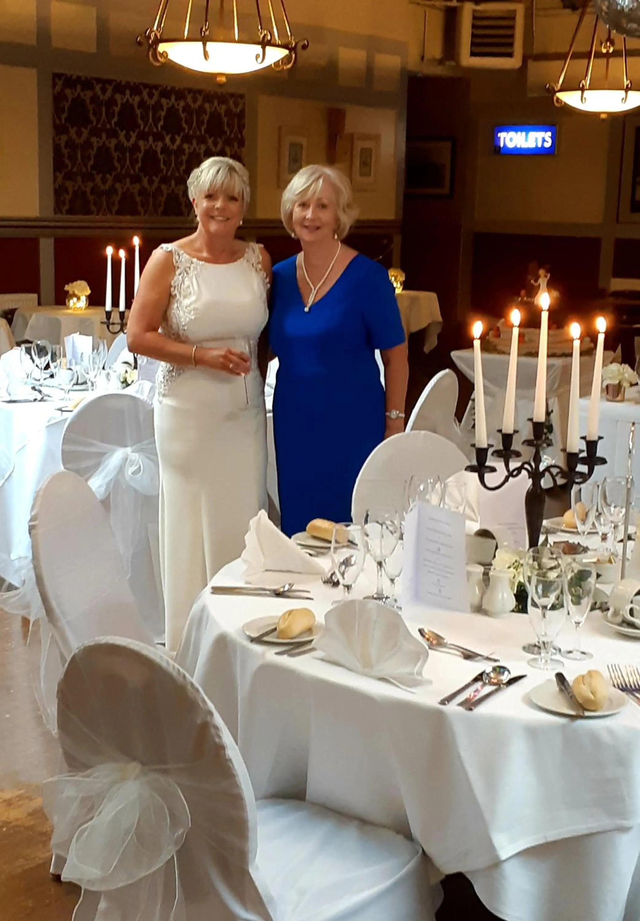 People in O'Shea's Hotel