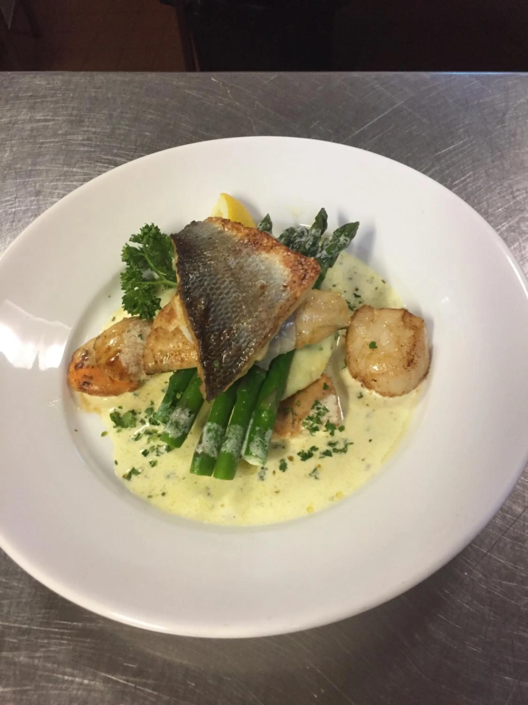 Restaurant/places to eat in O'Shea's Hotel