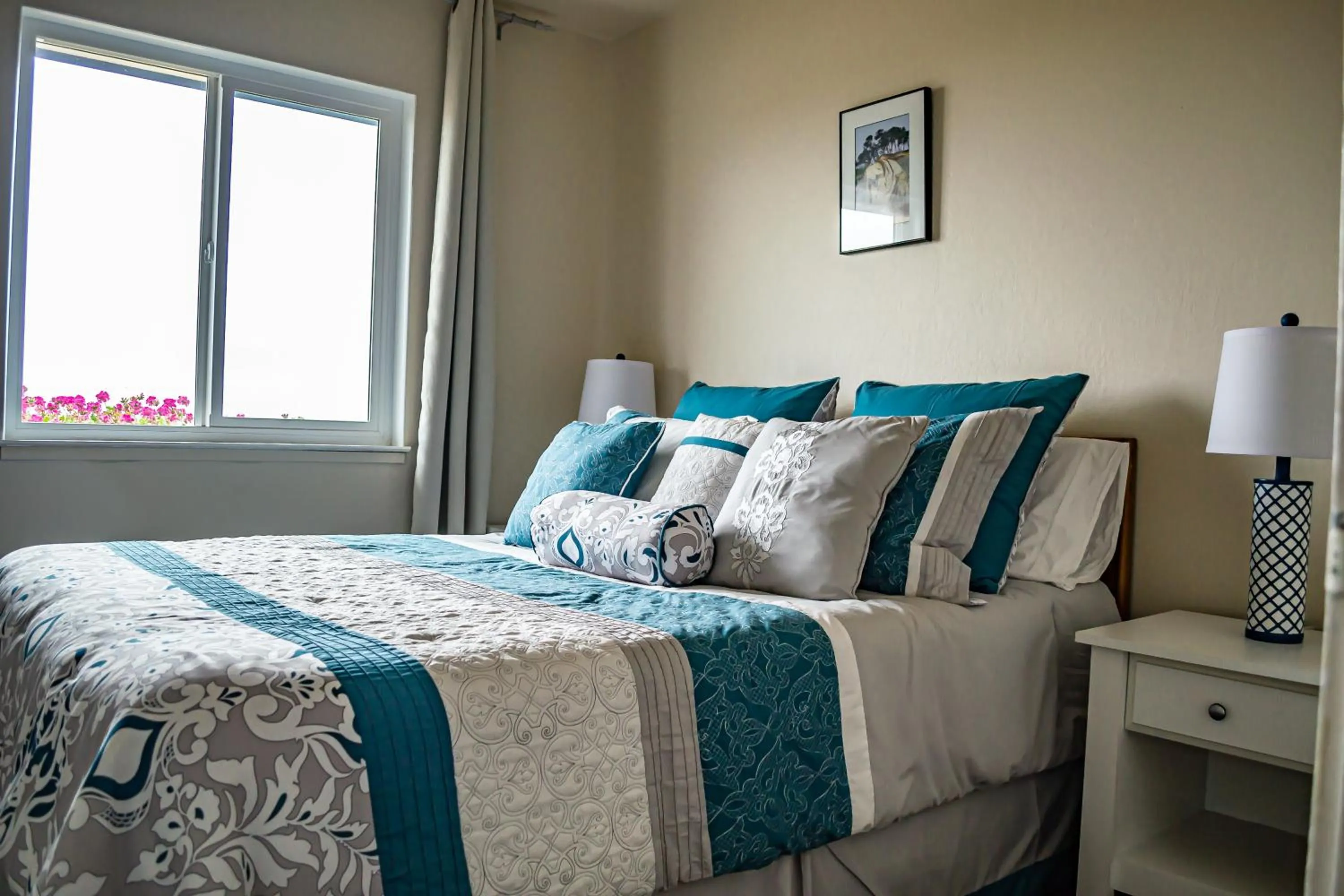 Bed in Point Arena Lighthouse
