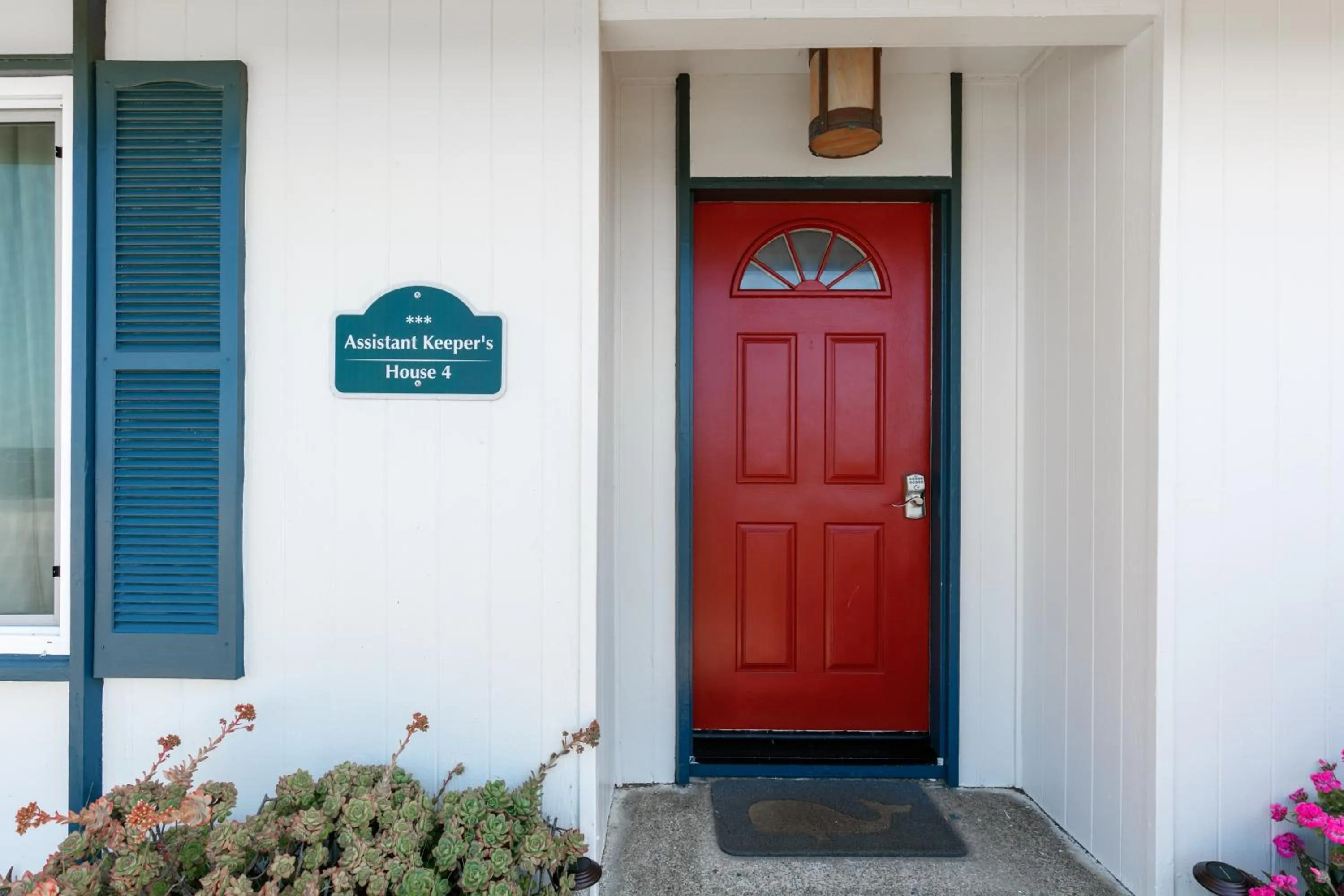 Facade/entrance in Point Arena Lighthouse