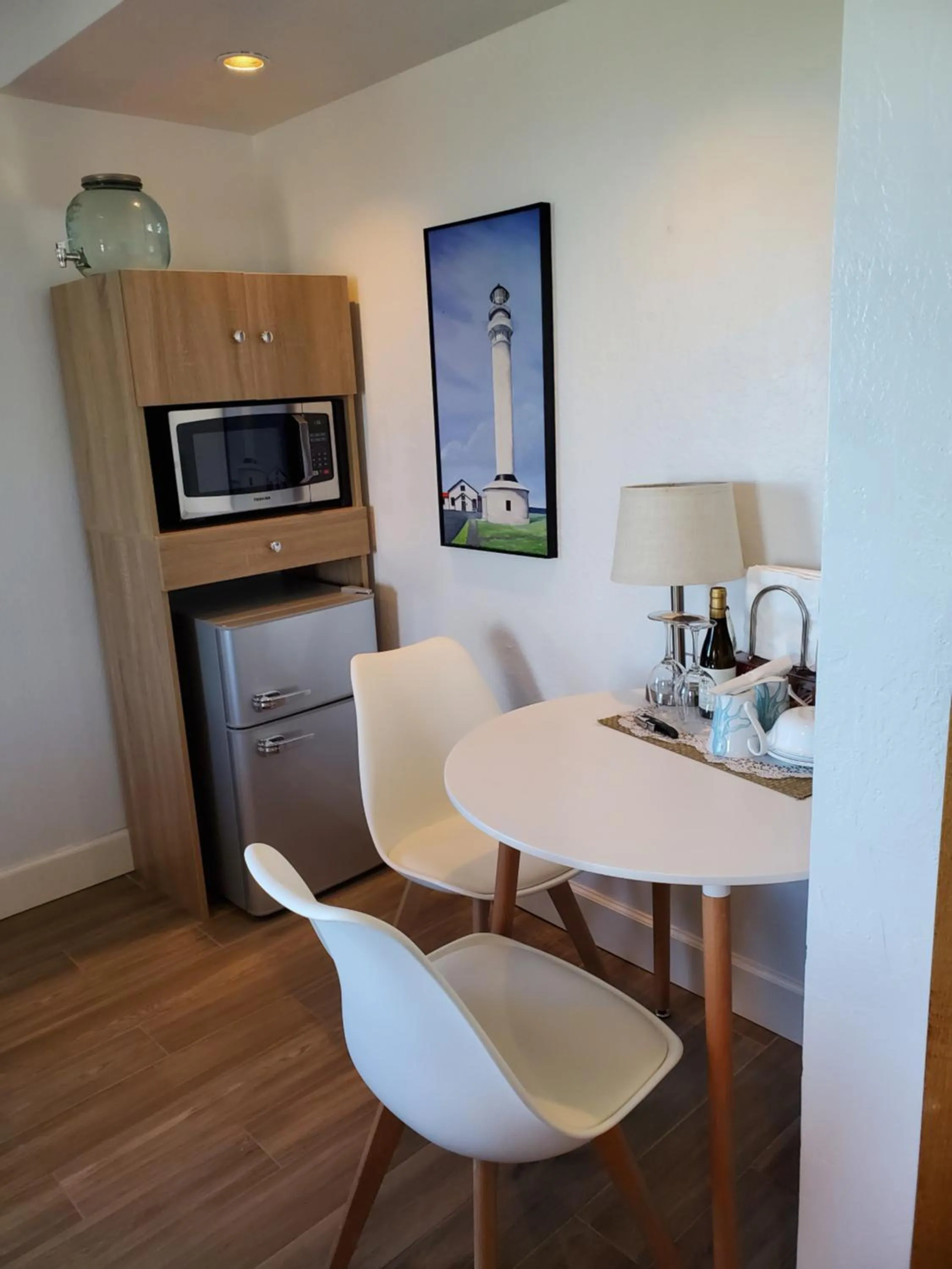 Coffee/tea facilities in Point Arena Lighthouse