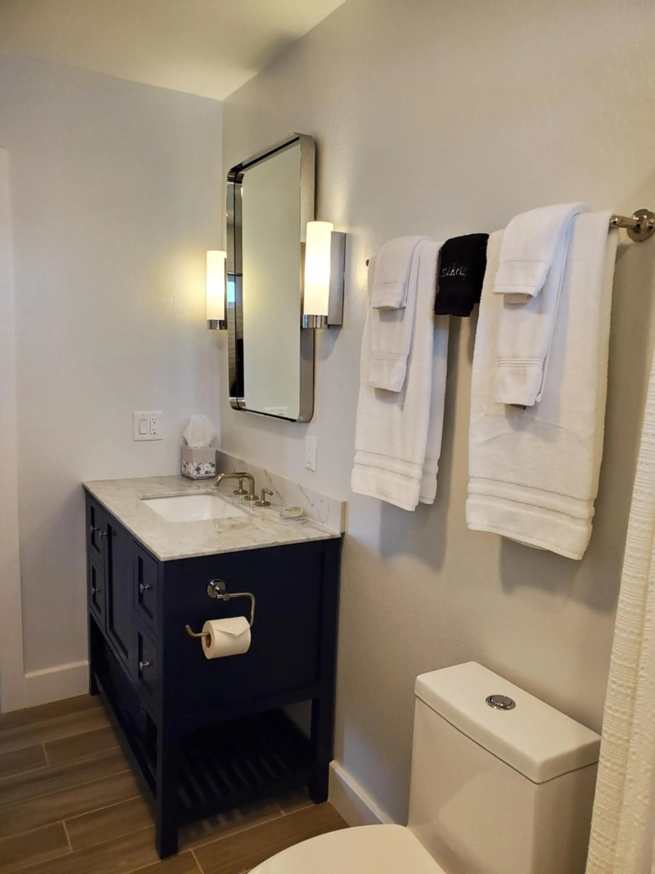 Bathroom in Point Arena Lighthouse