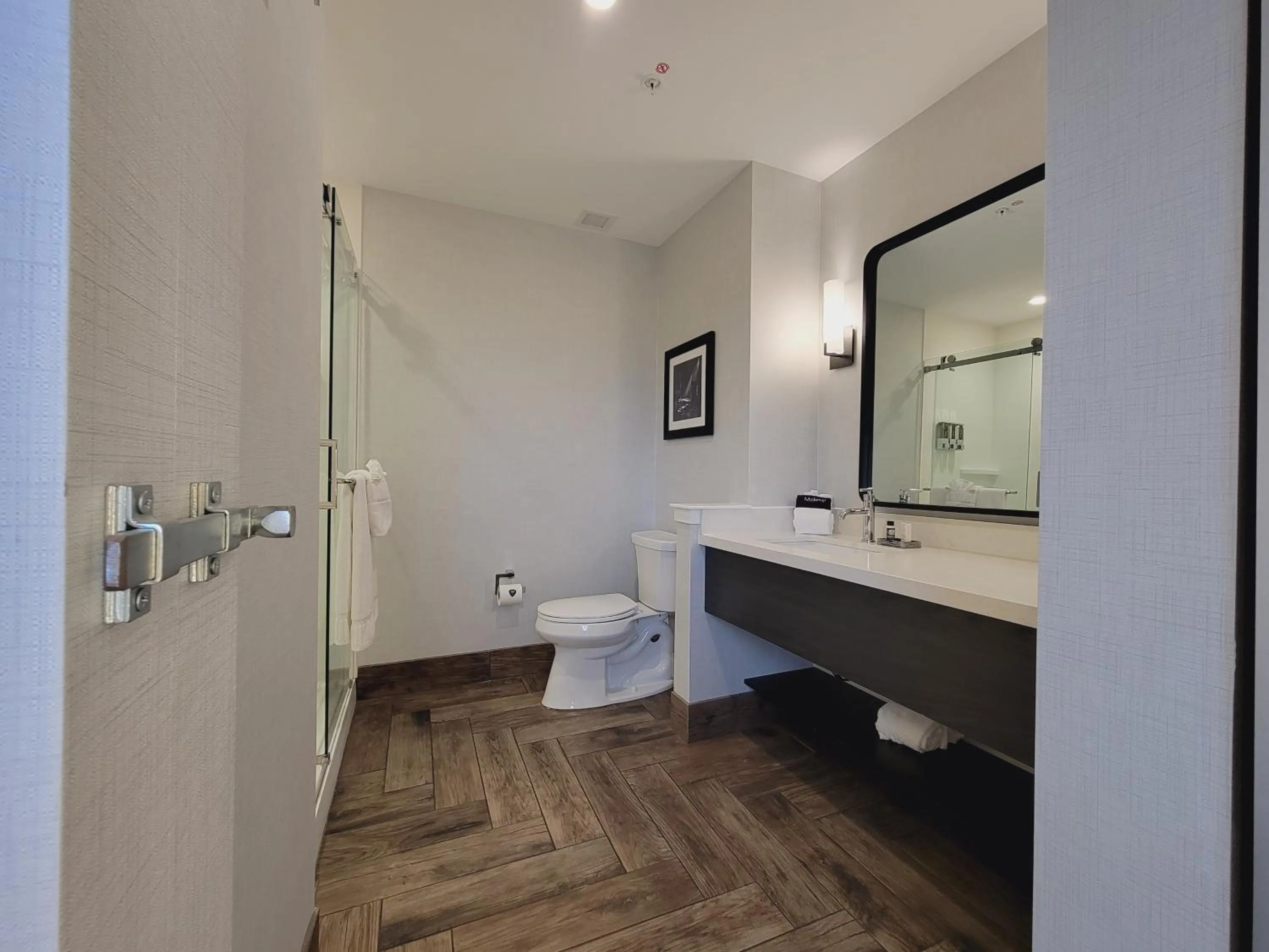 Shower in Hotel Rock Lititz