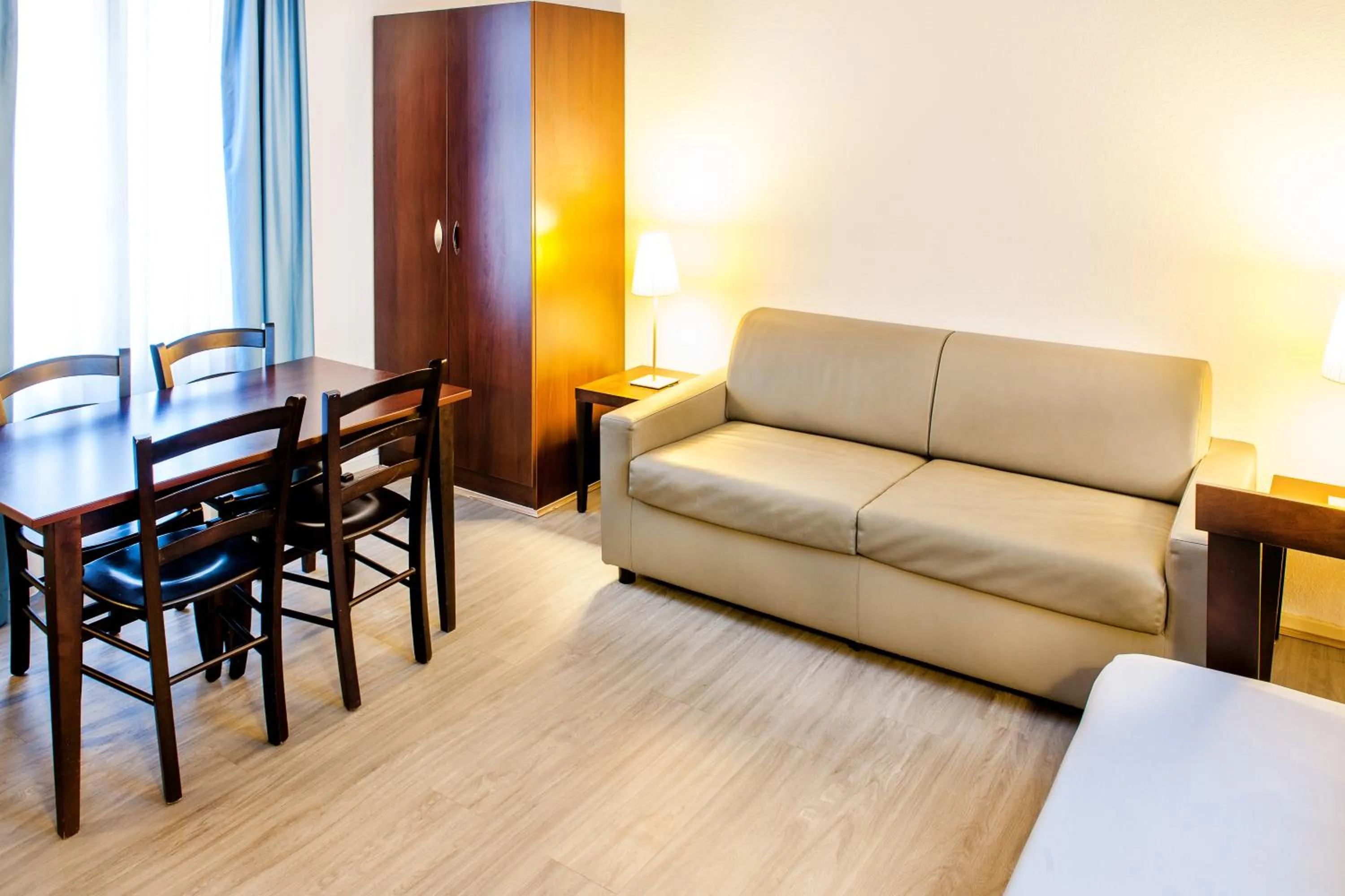 Photo of the whole room in Appart'hôtel Saint Jean