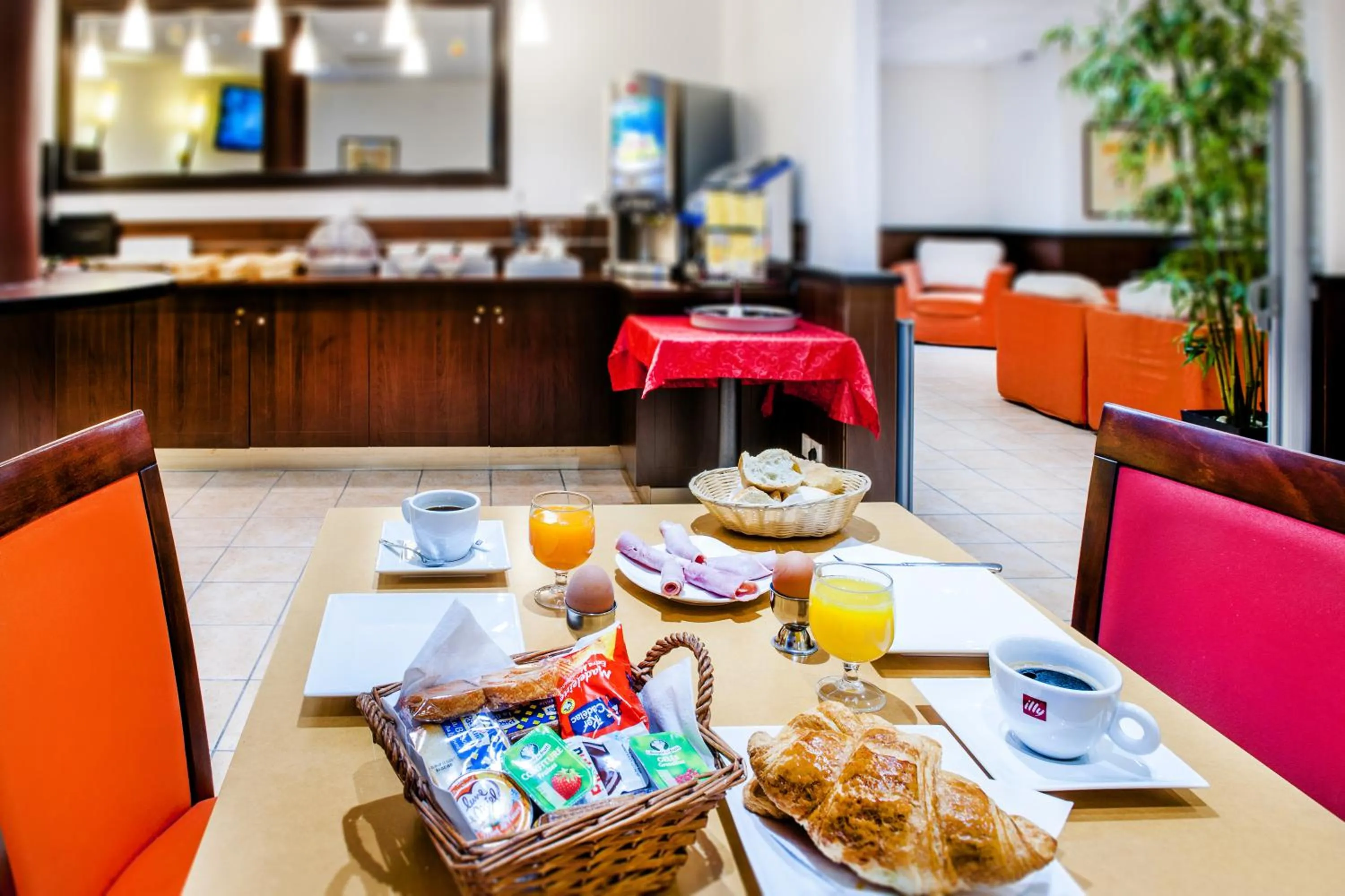 Food close-up in Appart'hôtel Saint Jean