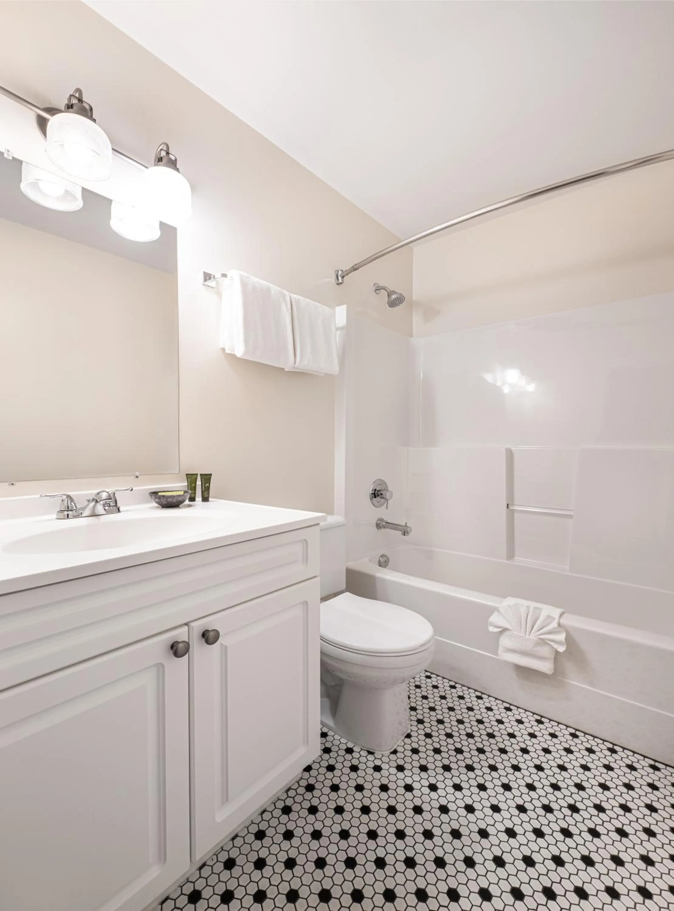 Toilet in West Coast Trail Lodge