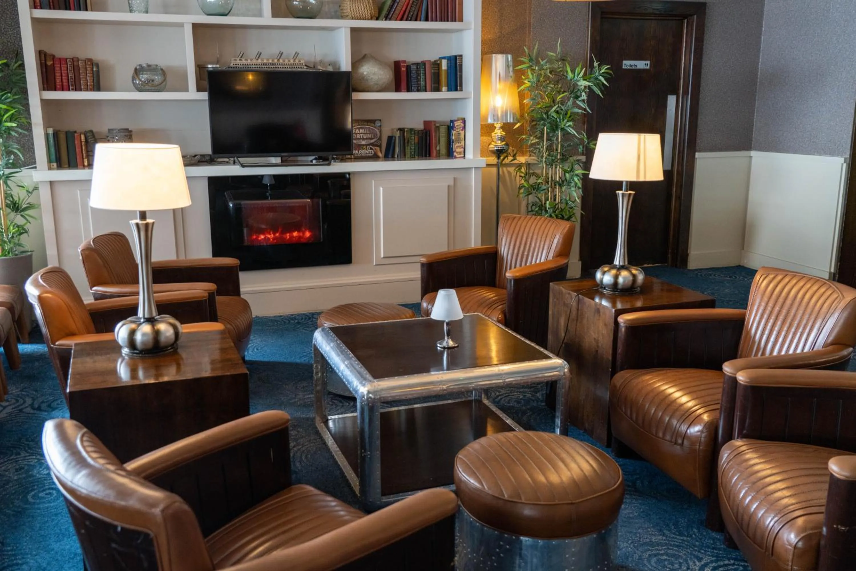 Seating area in Redcastle Hotel