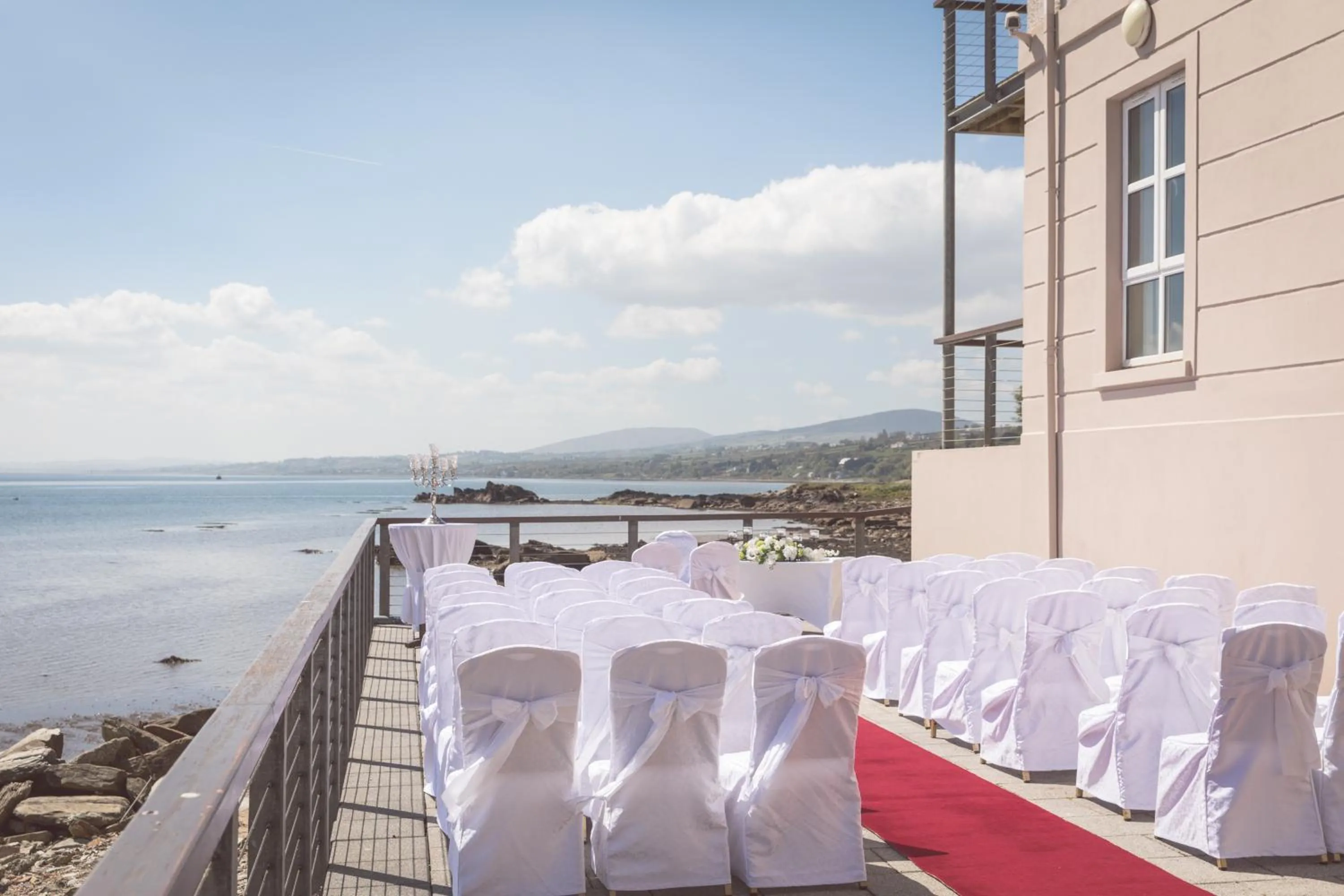 Balcony/Terrace in Redcastle Hotel