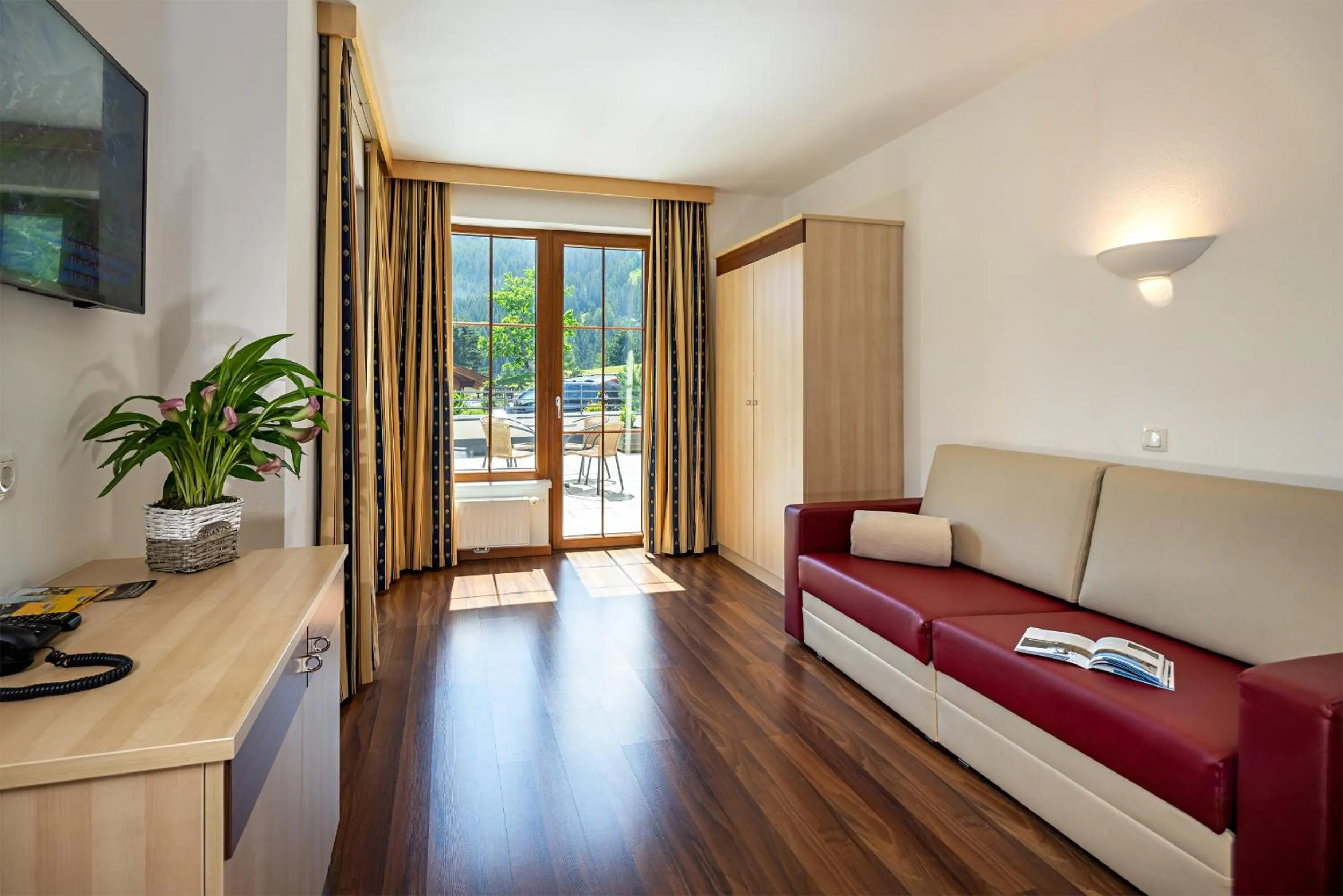 Living room in Apart-Hotel Aurora Fiss