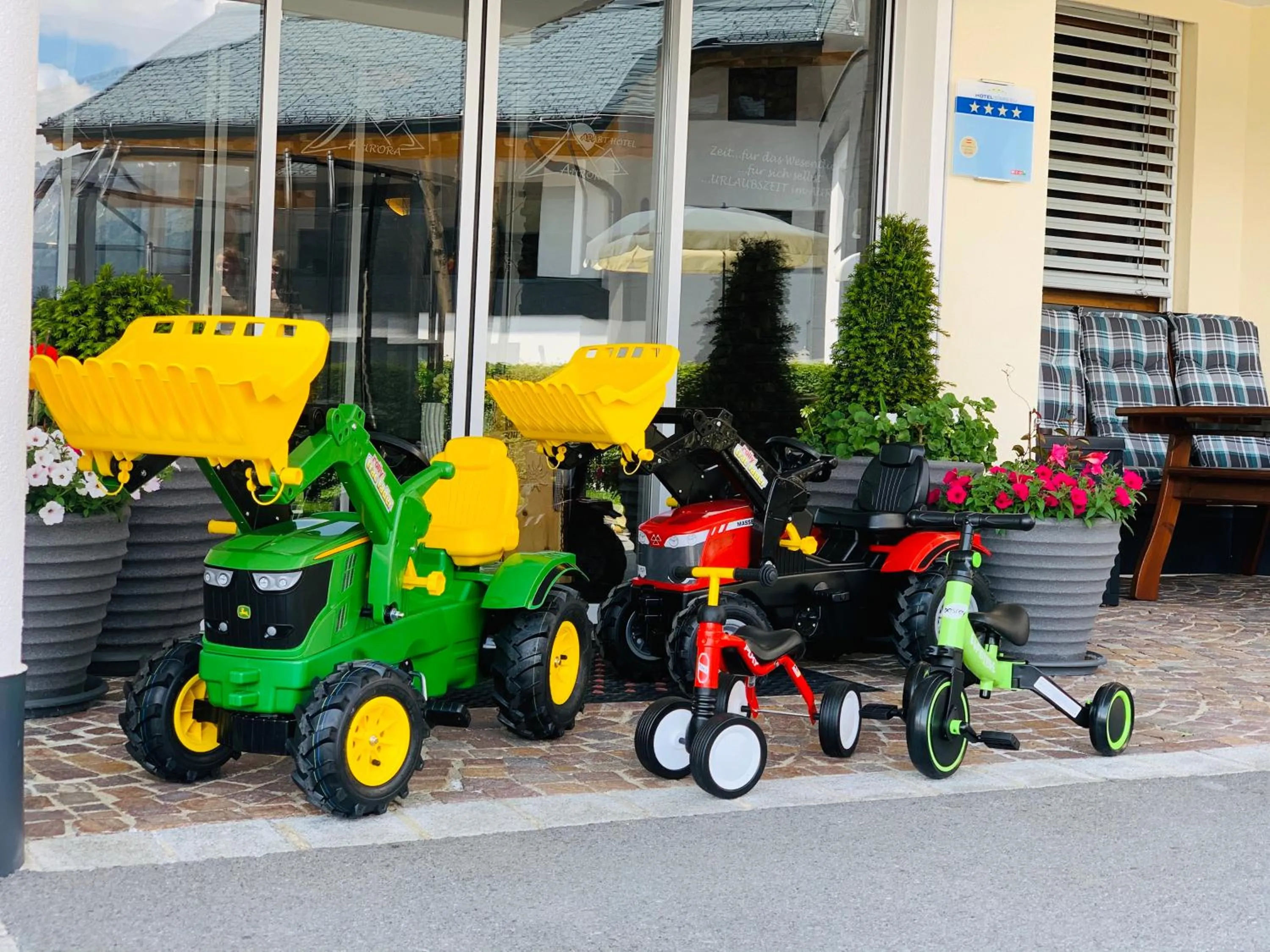 Property building in Apart-Hotel Aurora Fiss